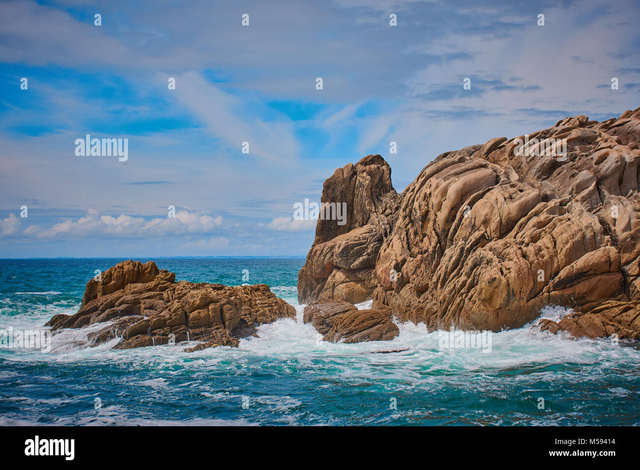 Rocce di granito di Saint Guenole Brittany nell ovest della Francia Foto Stock