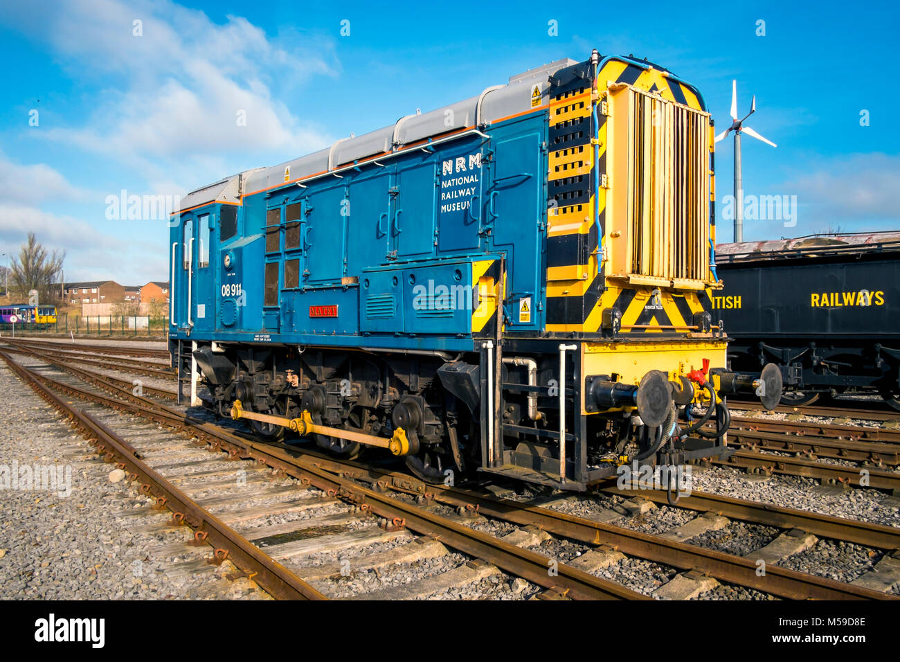 Conserve di diesel locomotiva di smistamento 08911 Matey alla locomozione National Railway Museum a Shildon Co Durham Regno Unito Foto Stock
