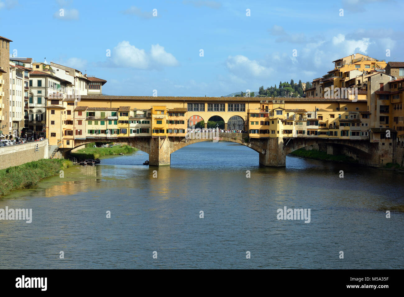 Ponte Vecchio ponte sul fiume Arno a Firenze - Italia. Foto Stock