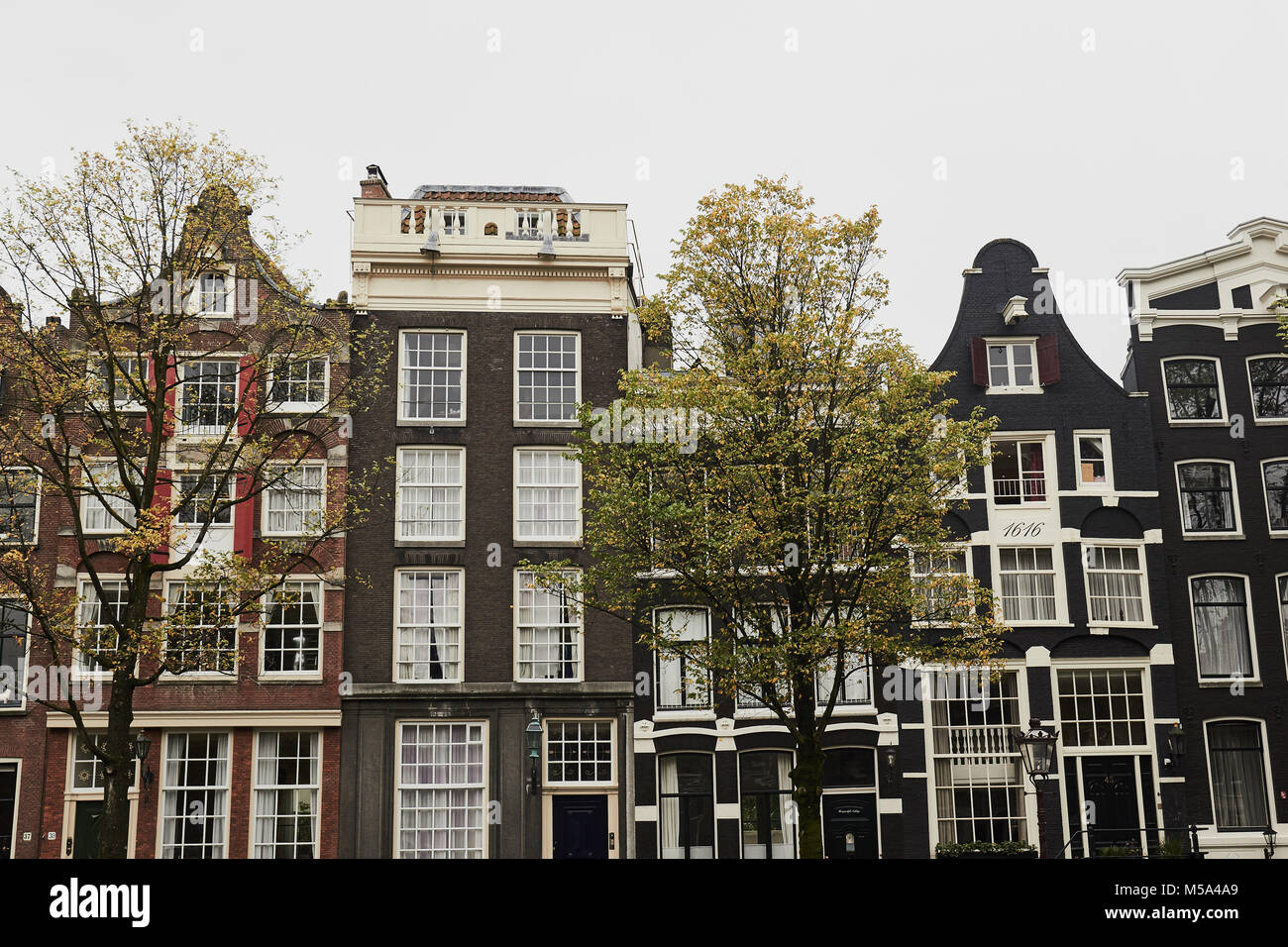Tipica architettura, Amsterdam, Paesi Bassi Foto Stock
