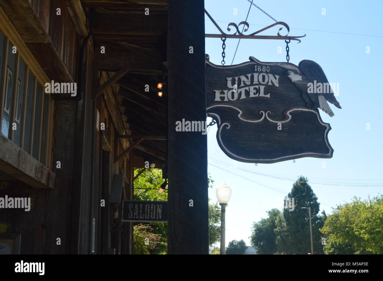 Salone nel selvaggio West in stile Los Alamos. Viaggi architettura vacanze luglio 03, 2017. Los Alamos. In California. EEUU. Stati Uniti d'America. Foto Stock