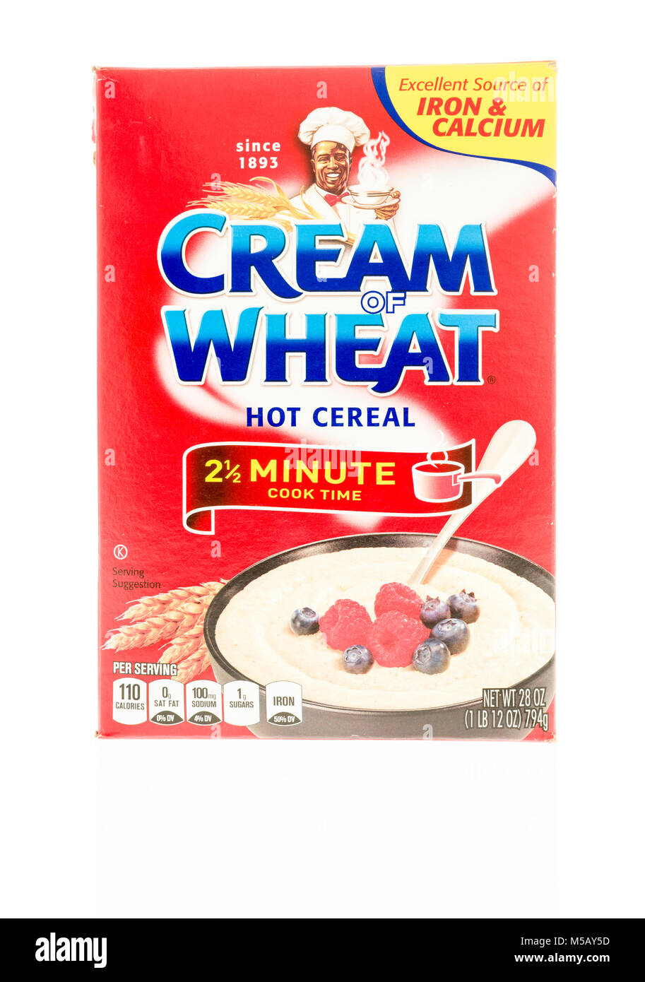 Winneconne, WI - 19 Novembre 2017: una confezione di crema di frumento cereali caldi isolato su un background. Foto Stock