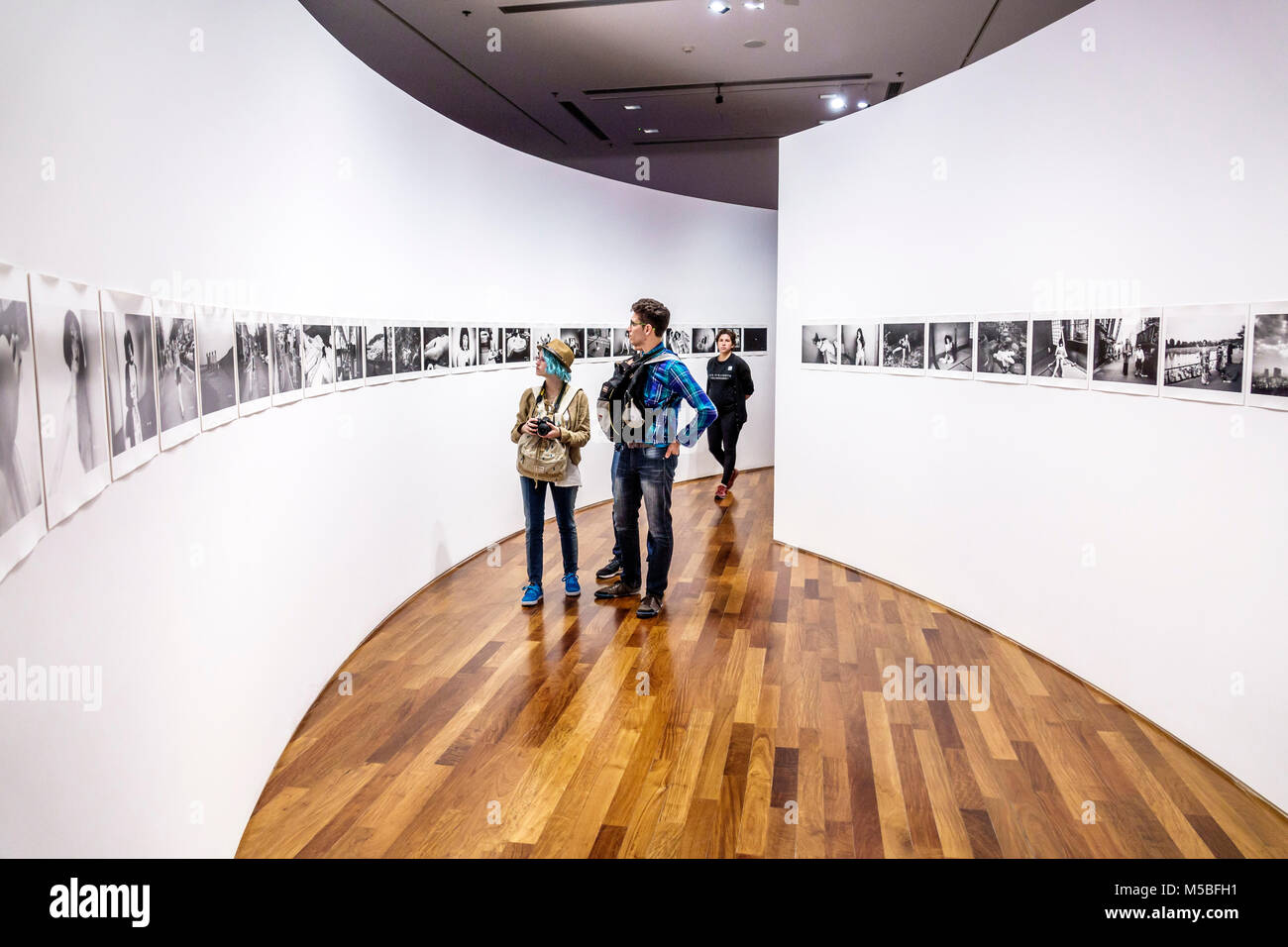 Buenos Aires Argentina,Centro Culturale Kirchner CCK,centro culturale,interno interno,mostra collezione Fondazione Cartier,contemporanea Foto Stock