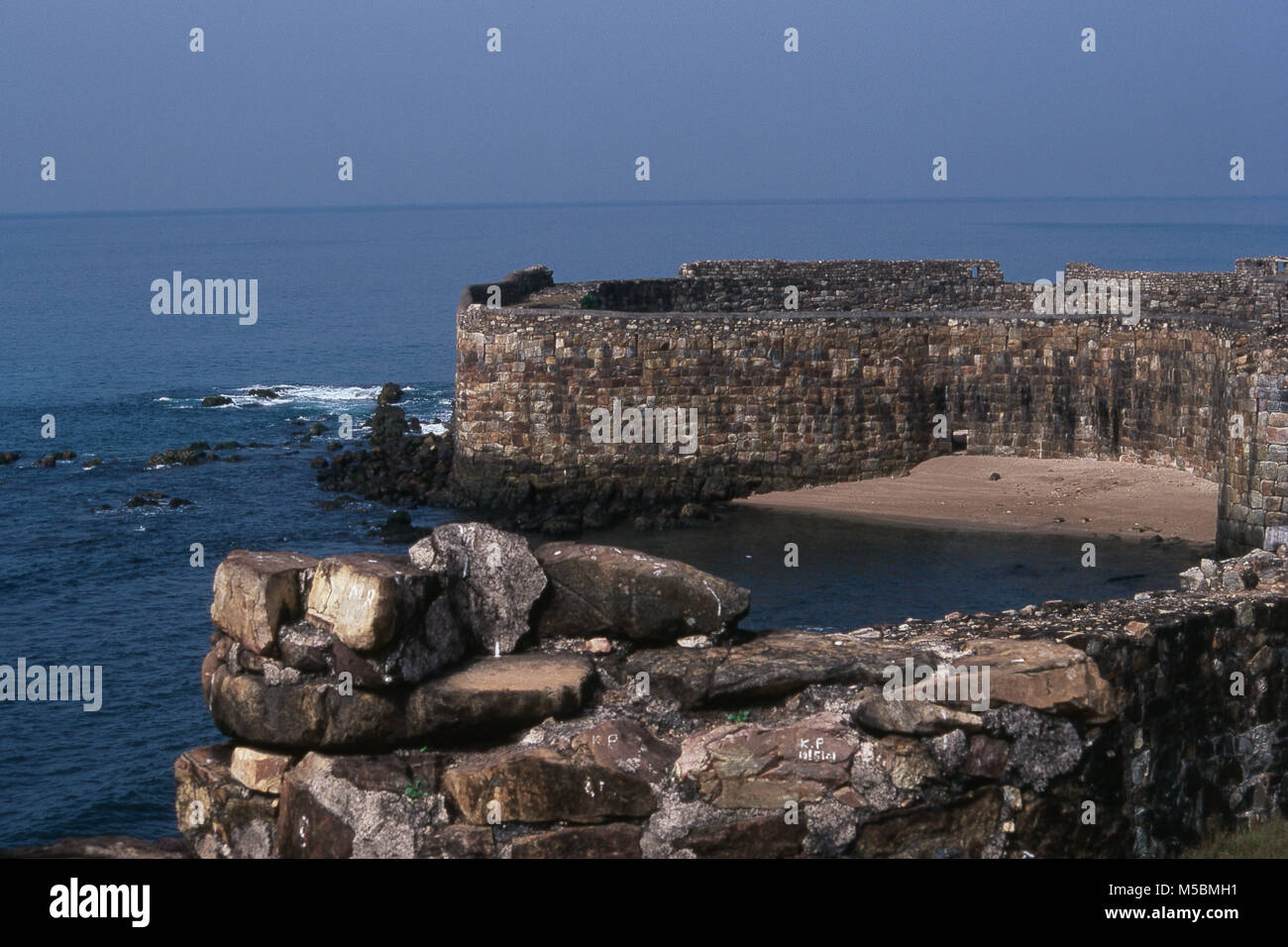 Pareti laterali di Sindhudurg Fort, Malvan, Konkan, Maharashtra, India Foto Stock