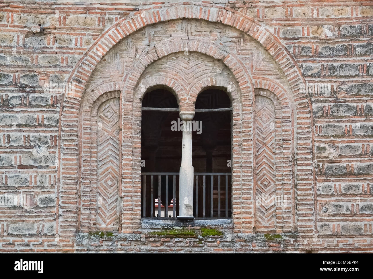 Dettagli architettonici della famosa chiesa ortodossa a Ohrid Foto Stock