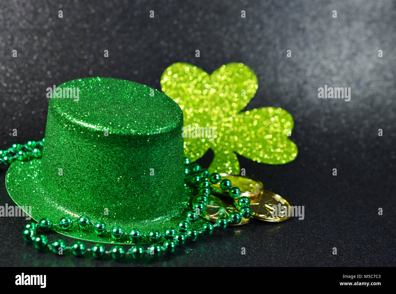 Patrizio Irlandese Costume shamrock Verde Irlandese Trifoglio Occhiali da Sole S