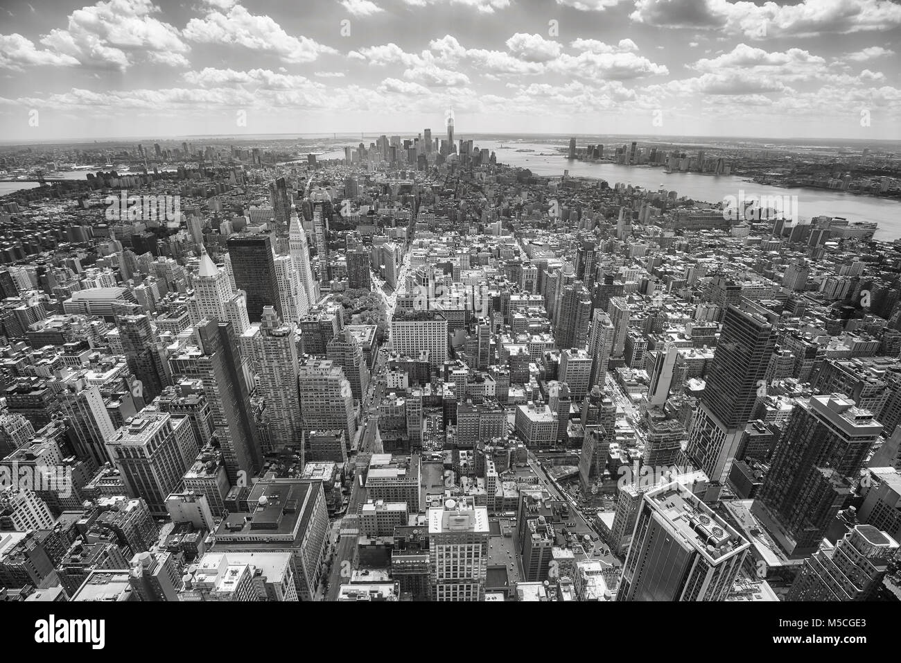 In bianco e nero vista aerea del Manhattan, New York City, Stati Uniti d'America. Foto Stock