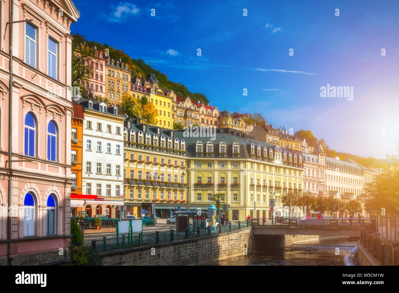 Architettura di Karlovy Vary (Karlsbad), Repubblica Ceca. È il più visitato la città termale della Repubblica ceca Foto Stock