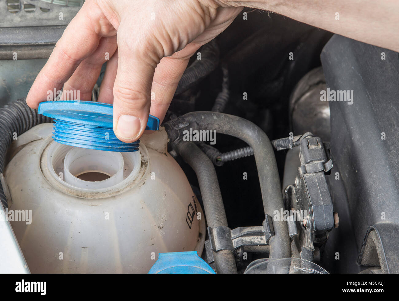 SENSORE LIVELLO LIQUIDO DI RAFFREDDAMENTO MOTORE - COMPATIBILE PEUGEOT, CITROËN, MODELLI 1996-2008 - Foto 10