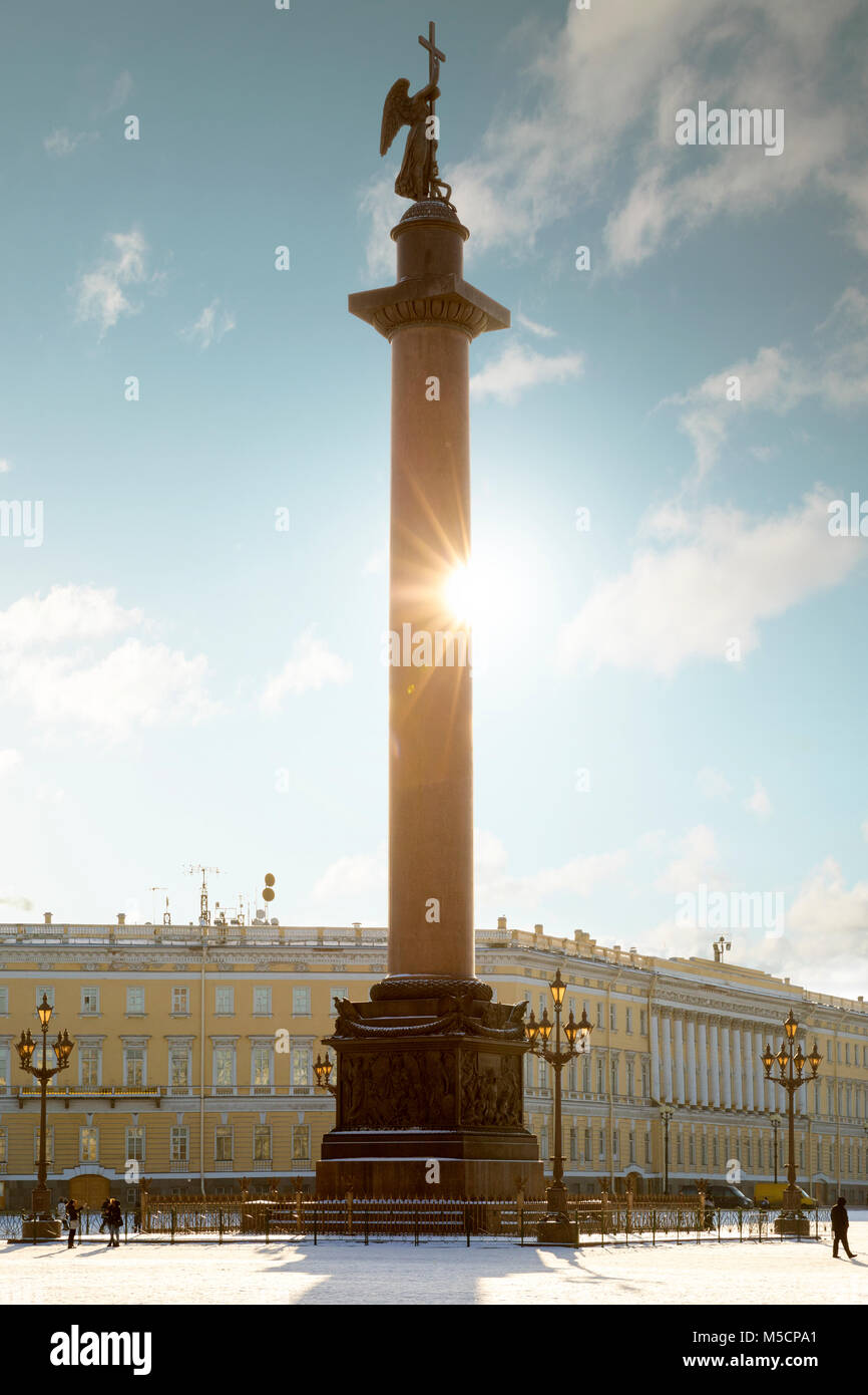 Alexander colonna su Dvortsovaya Ploshchad a San Pietroburgo, Russia Foto Stock