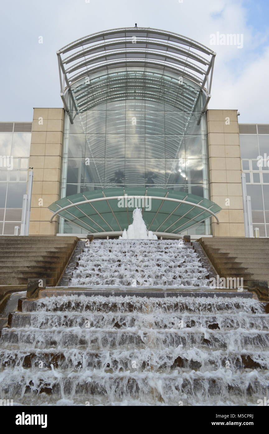 L'ingresso principale al The Mall at Cribbs Causeway, Bristol, Regno Unito Foto Stock