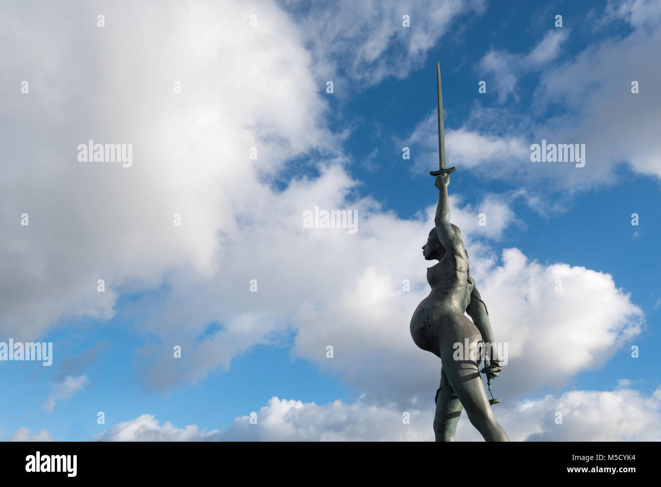 Damien Hirst statua Verity a Ilfracombe Harbour Foto Stock
