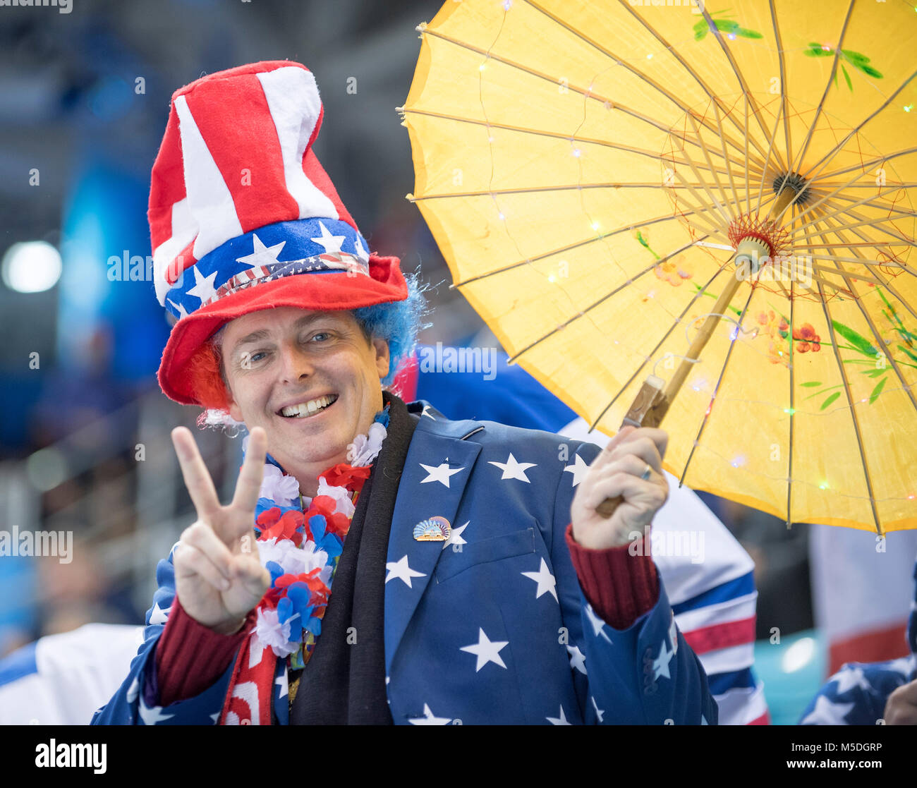 Ventilatore, sostenitore der USA, gekleidet a stelle e strisce, Flagge, Fahne, Kanada (CAN) - Vereinigte Staaten von Amerika (USA) 2:3 dopo aver Penaltyschiessen n.P., Eishockey der Frauen, Finale Hockey su ghiaccio - Le donne della Medaglia d Oro Gioco, gioco 22, am 22.02.2018 Olympische Winterspiele 2018 vom 09.02. - 25.02.2018 in PyeongChang/ Suedkorea. |L'utilizzo in tutto il mondo Foto Stock