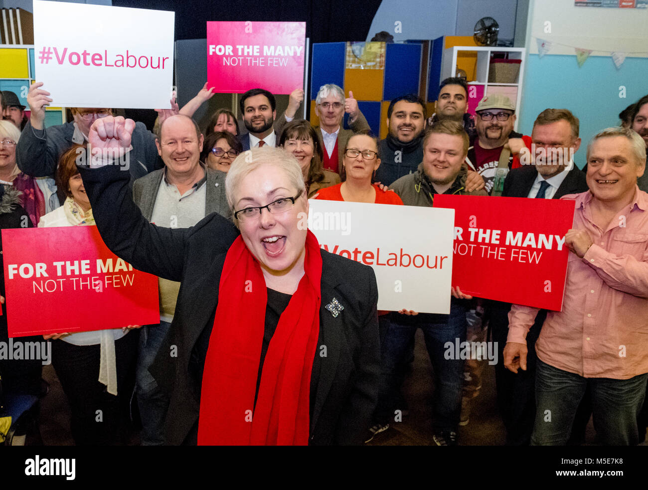 Sonya Ward, dopo aver vinto le elezioni per il partito laburista c.p.p. per Mansfield, febbraio 2018. Foto Stock