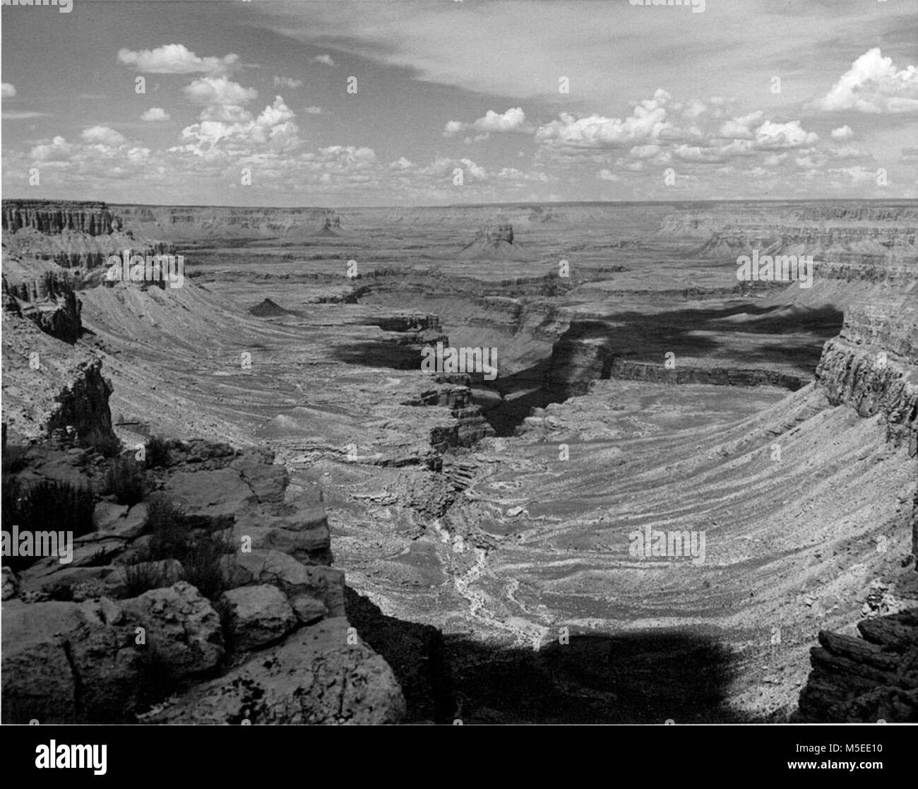 Grand Canyon Beaver Canyon porzione meridionale del GRAND CANYON monumento nazionale dalla testa di castoro Canyon cercando DIRETTAMENTE A MOUNT SINYALA. Nel 1954 circa. . Foto Stock