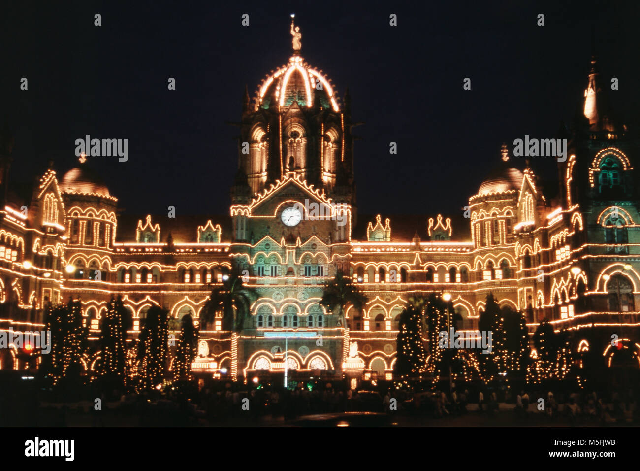 Stazione di VT su 150 anni di completamento, Mumbai, Maharashtra, India Foto Stock