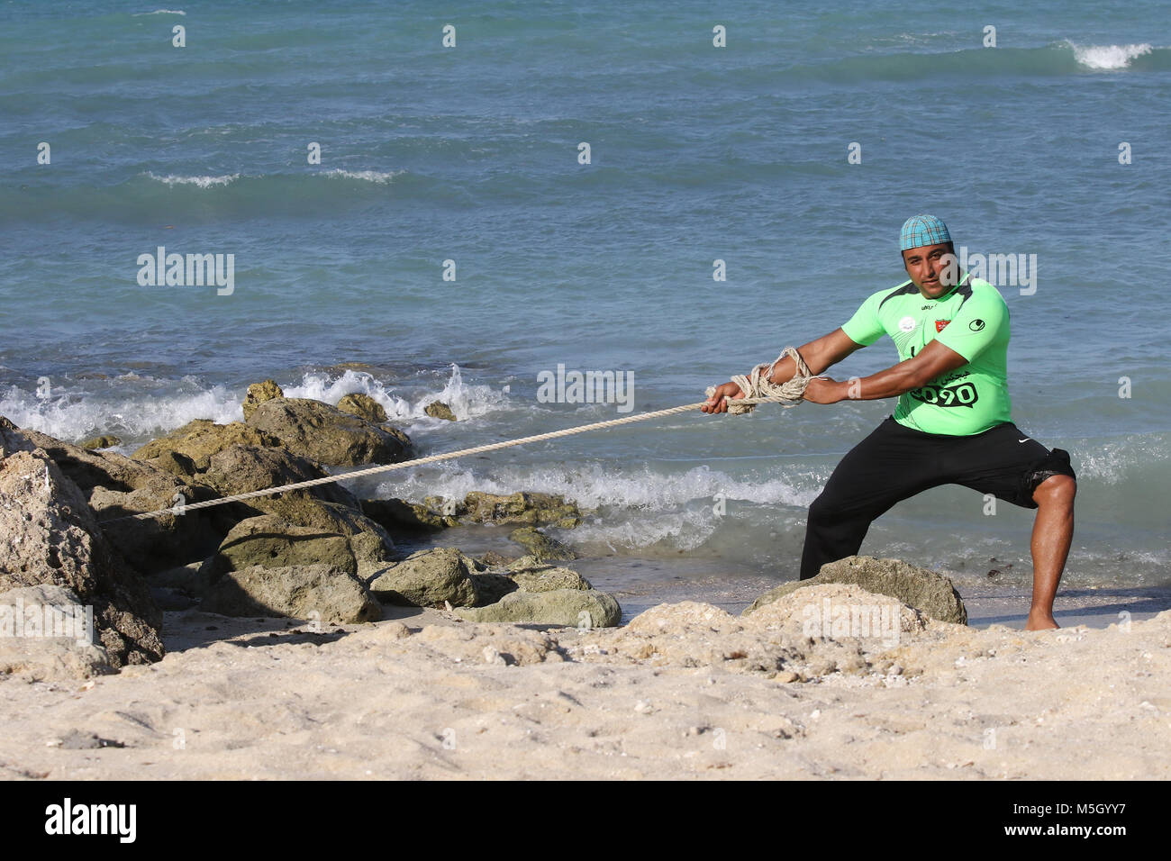 Ehsan Haddadi, la seconda discus gettare gli uomini 2012 Olimpiadi di Londra, è la pratica in Kish Island Foto Stock