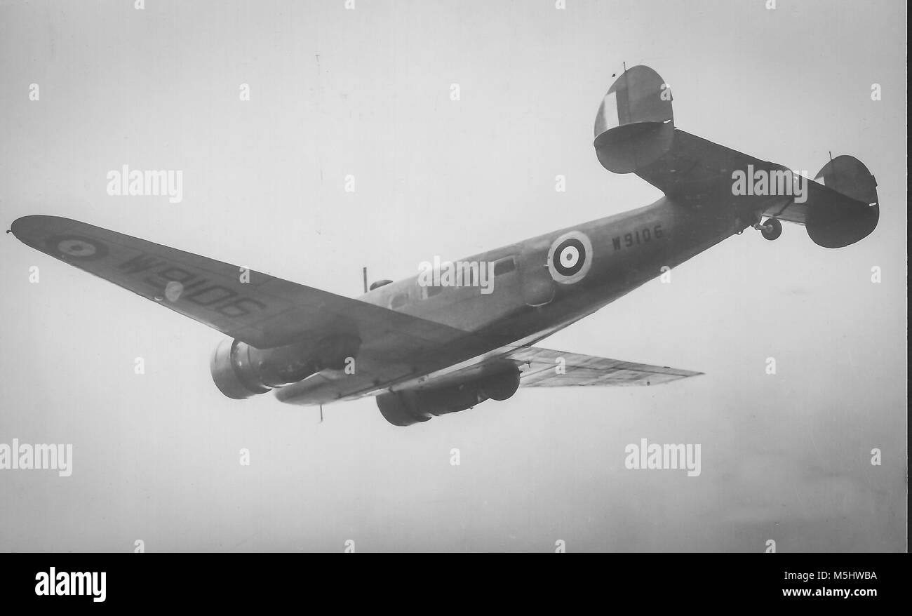 Vintage aerei militari WW2 in poi Foto Stock Vintage aerei militari WW2 in poi Foto Stock
