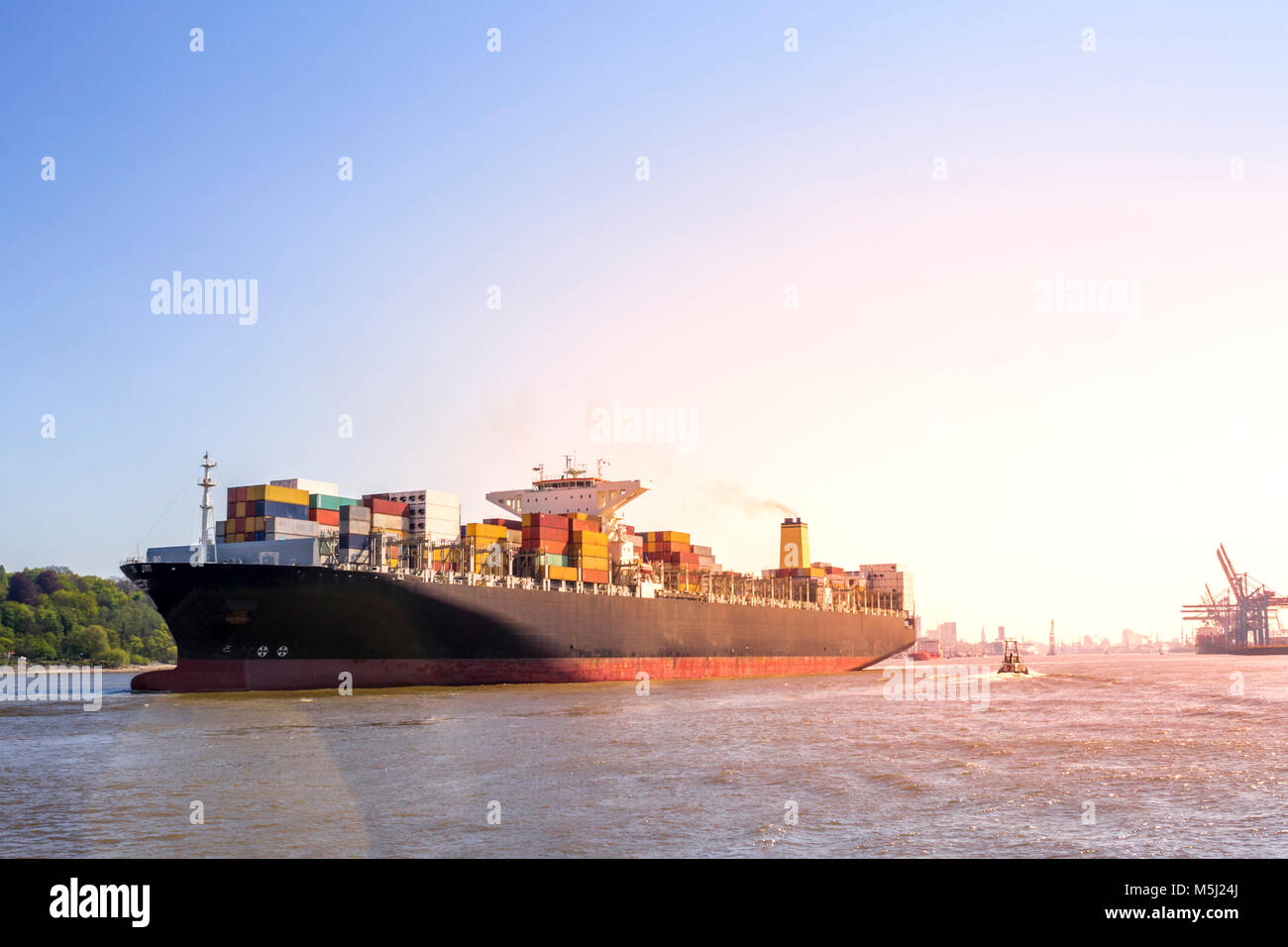 Germania, Amburgo, contenitore di nave Foto Stock