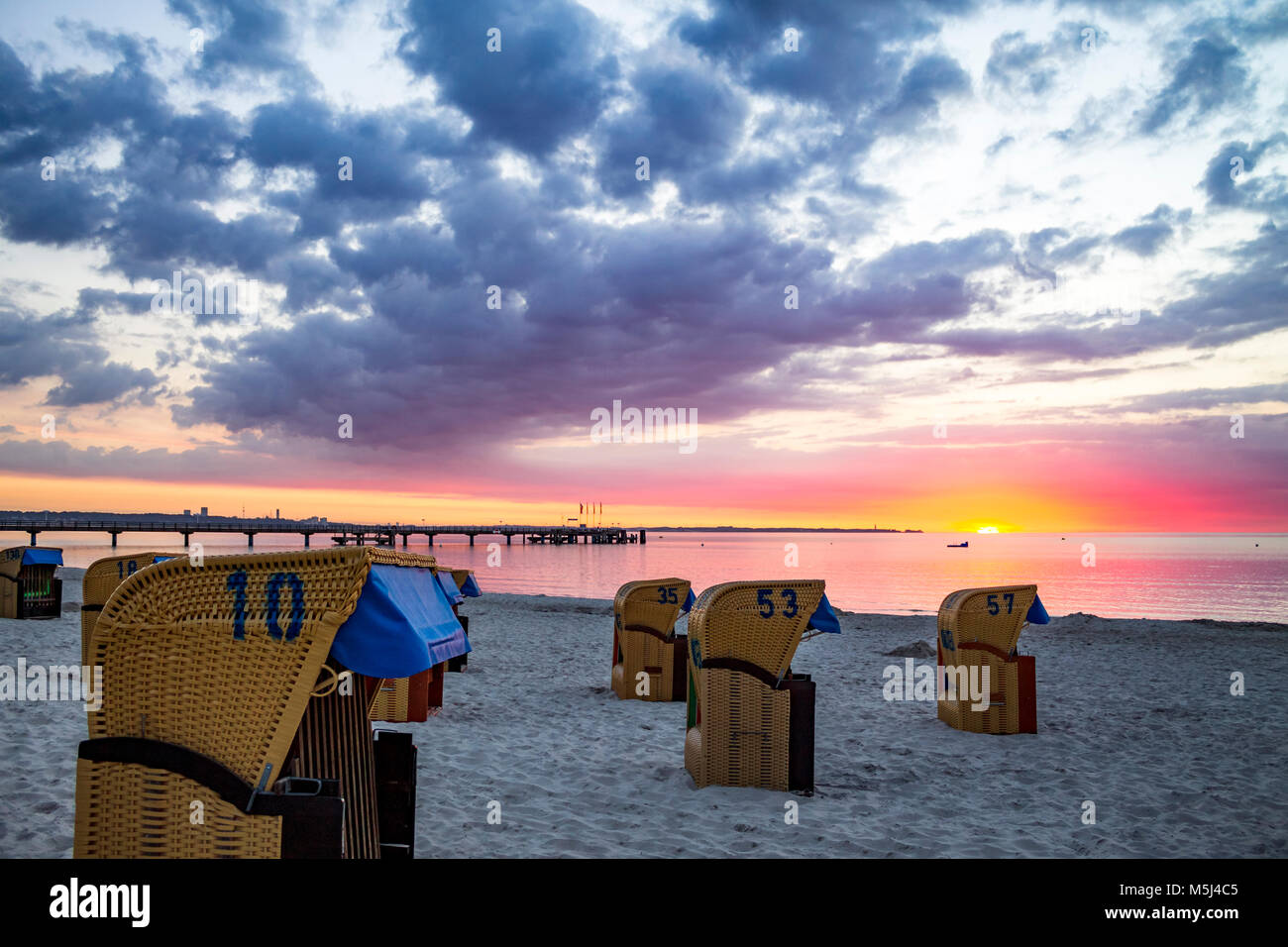 Germania, Schleswig-Holstein, Scharbeutz, resort costiero, spiaggia Foto Stock