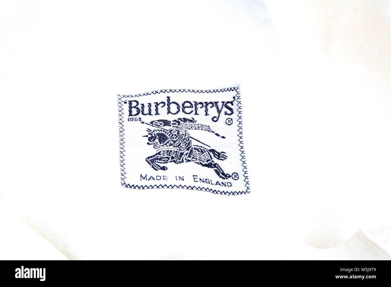 Burberrys Etichetta sulla camicia bianca Foto Stock