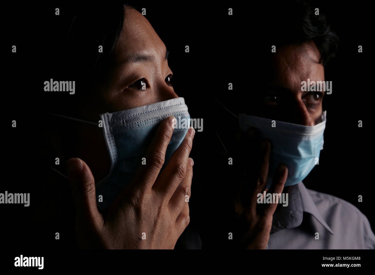 Studio shot per illustrare i modelli di epidemiologia: Caroline Cho Satish Vangal modello di rilascio/forme di consenso su file Foto Stock