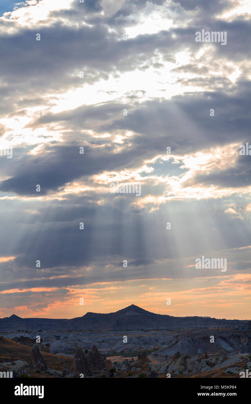 Drammatica Cielo e nubi in Cappadocia, Turchia Foto Stock