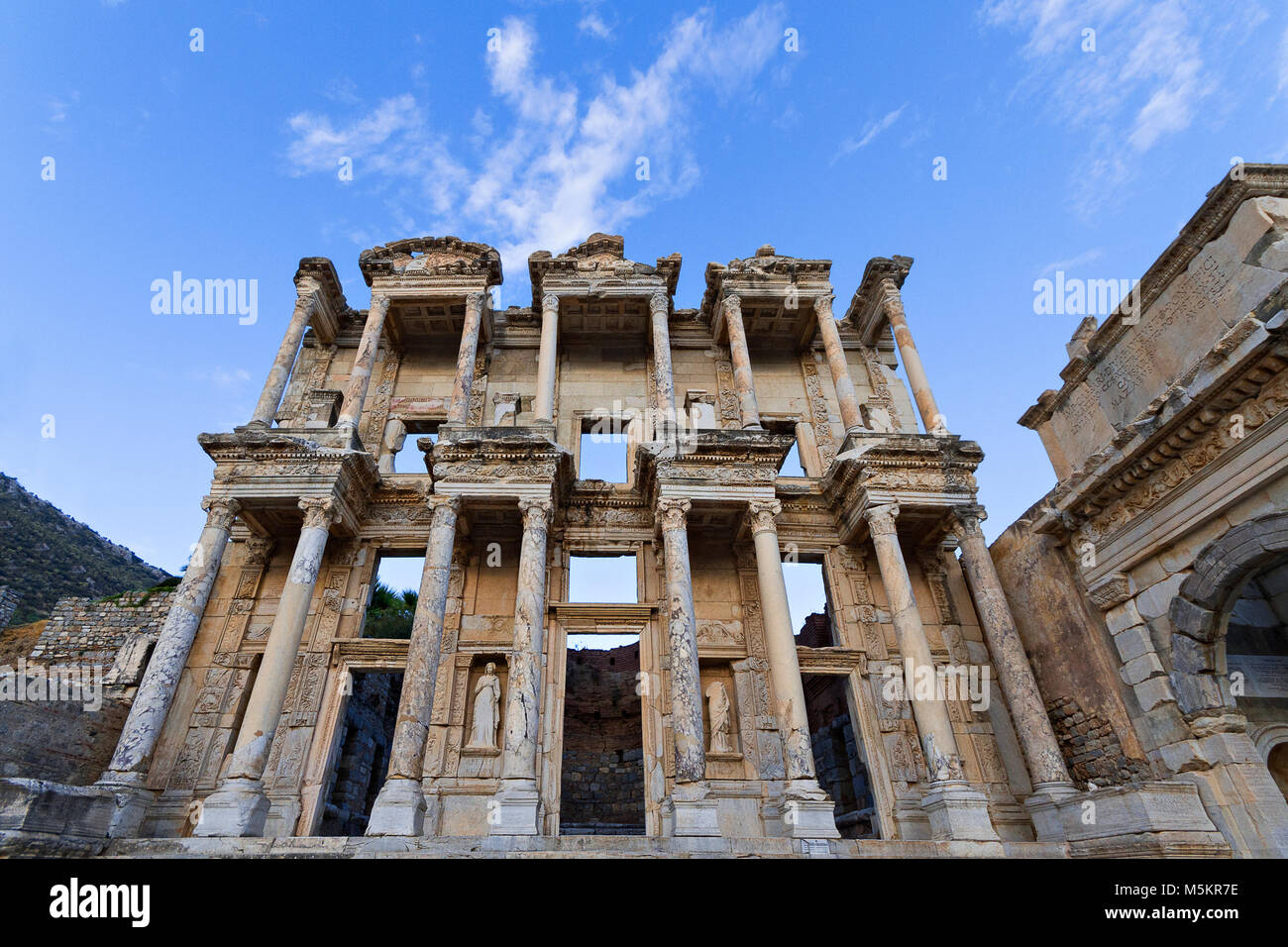 Libreria romana di Celso nelle rovine di Efeso in Turchia Foto Stock