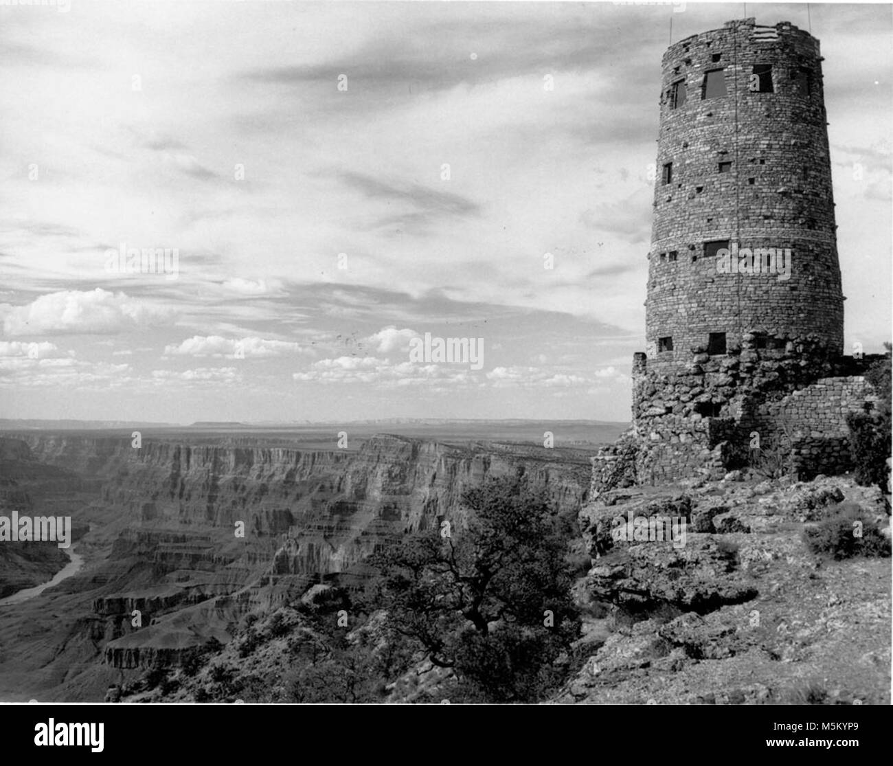 Grand Canyon deserto Visualizza . Vista del deserto torre di avvistamento all'estremità est del Parco Nazionale del Grand Canyon. Foto Stock