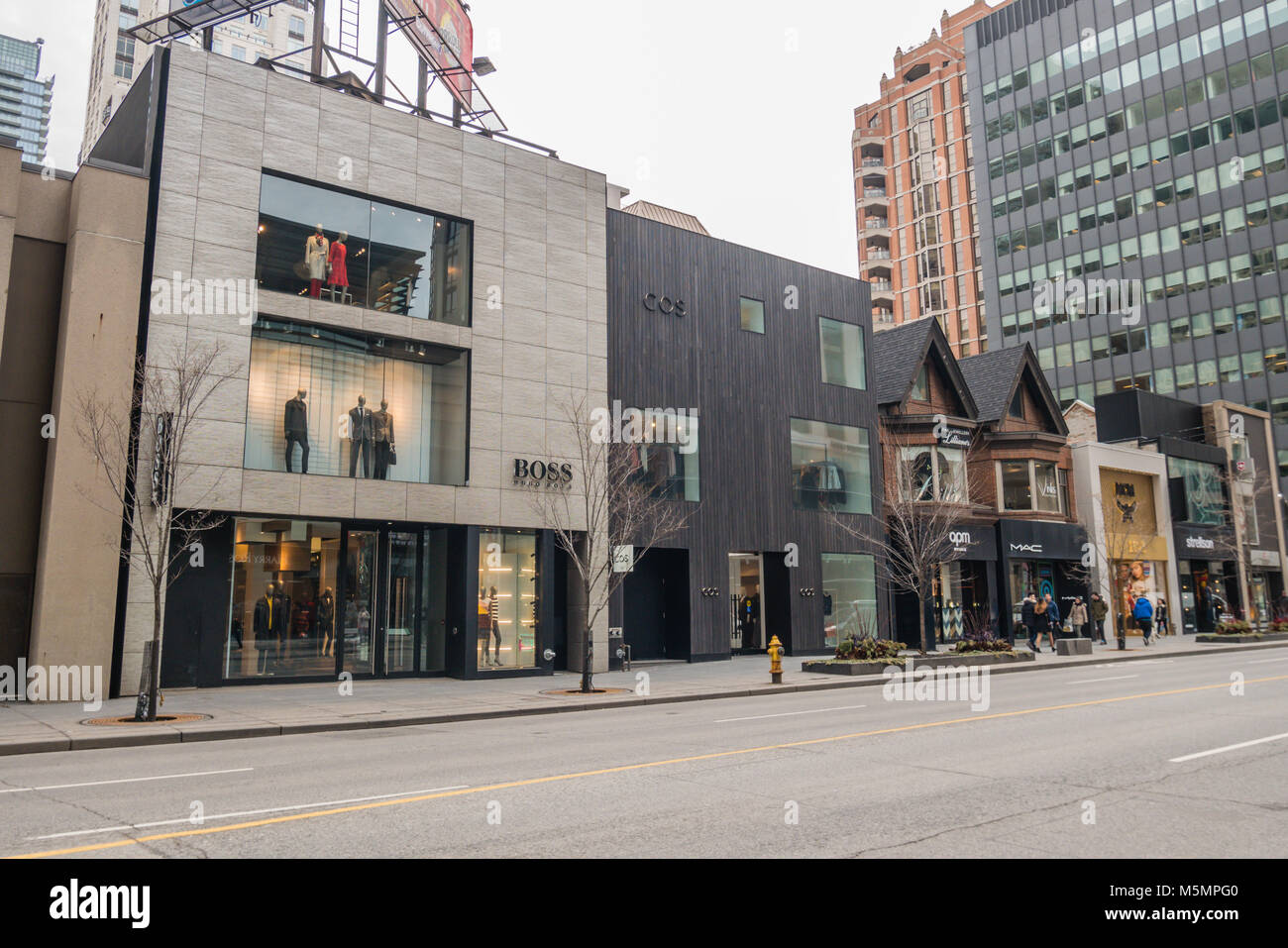 Bloor Street Toronto negozi al dettaglio Foto Stock Bloor Street Toronto negozi al dettaglio Foto Stock