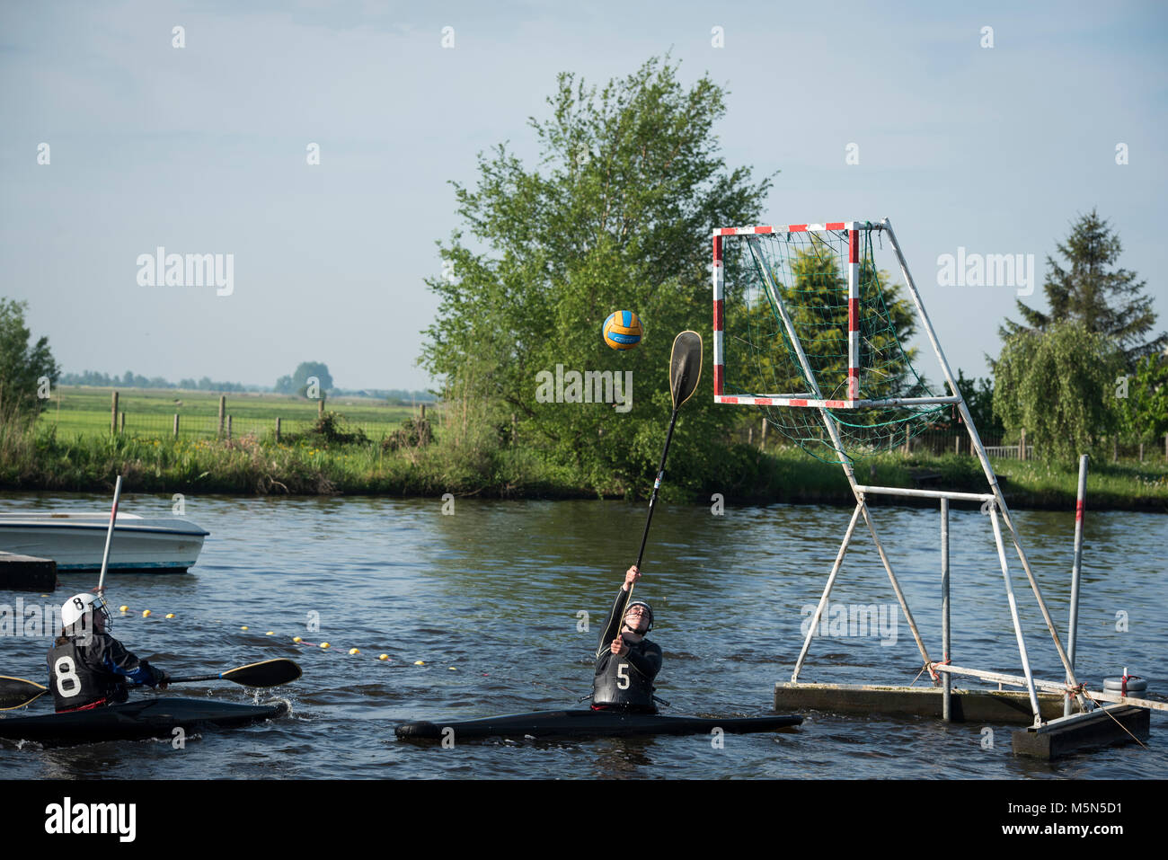 I Paesi Bassi. Uithoorn. 14-05-2017. Canoa polo Foto Stock