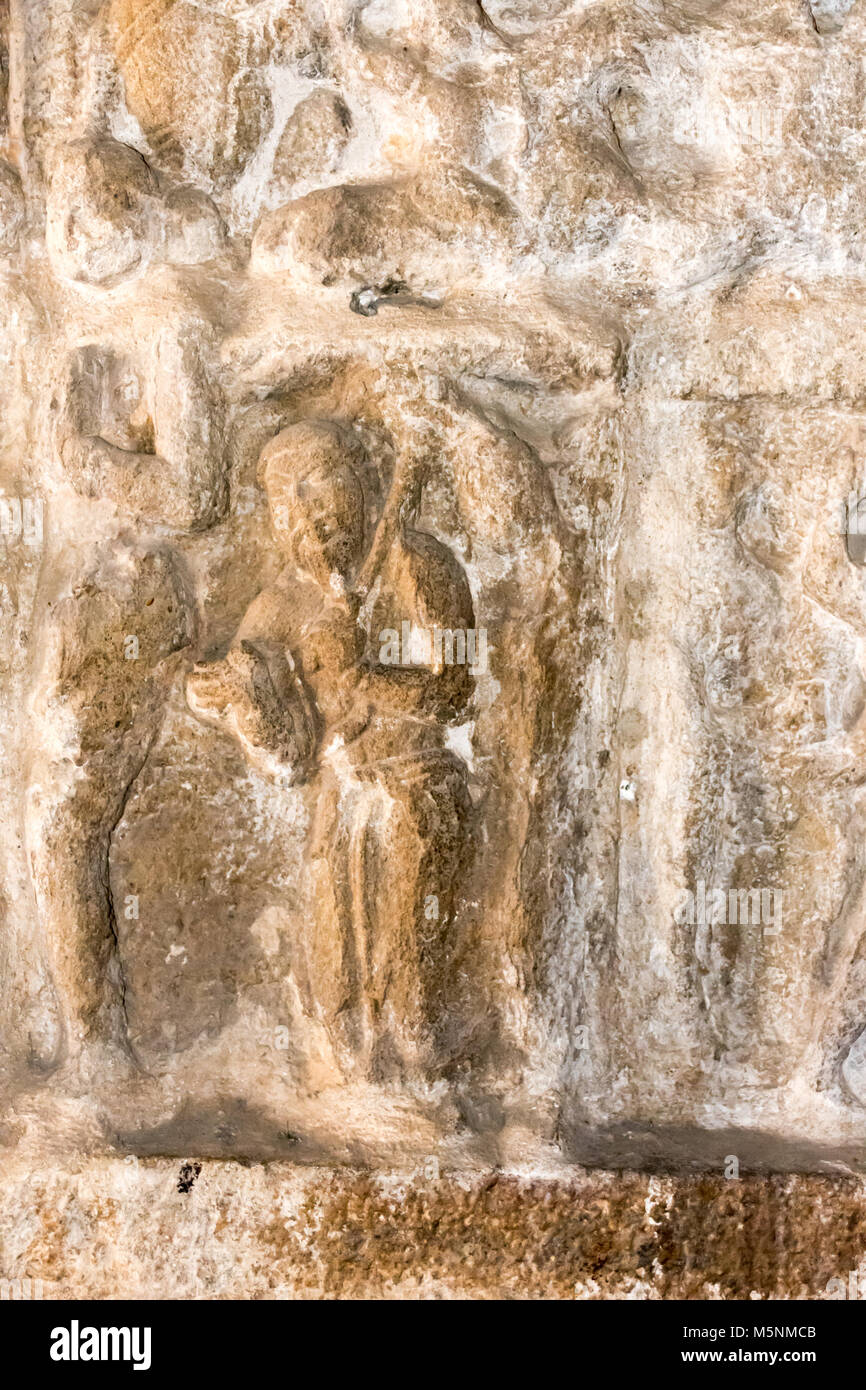 Scultura di Xuanzang visita in India, presente in Vaikunta Perumal Temple, Kanchipuram, India Foto Stock