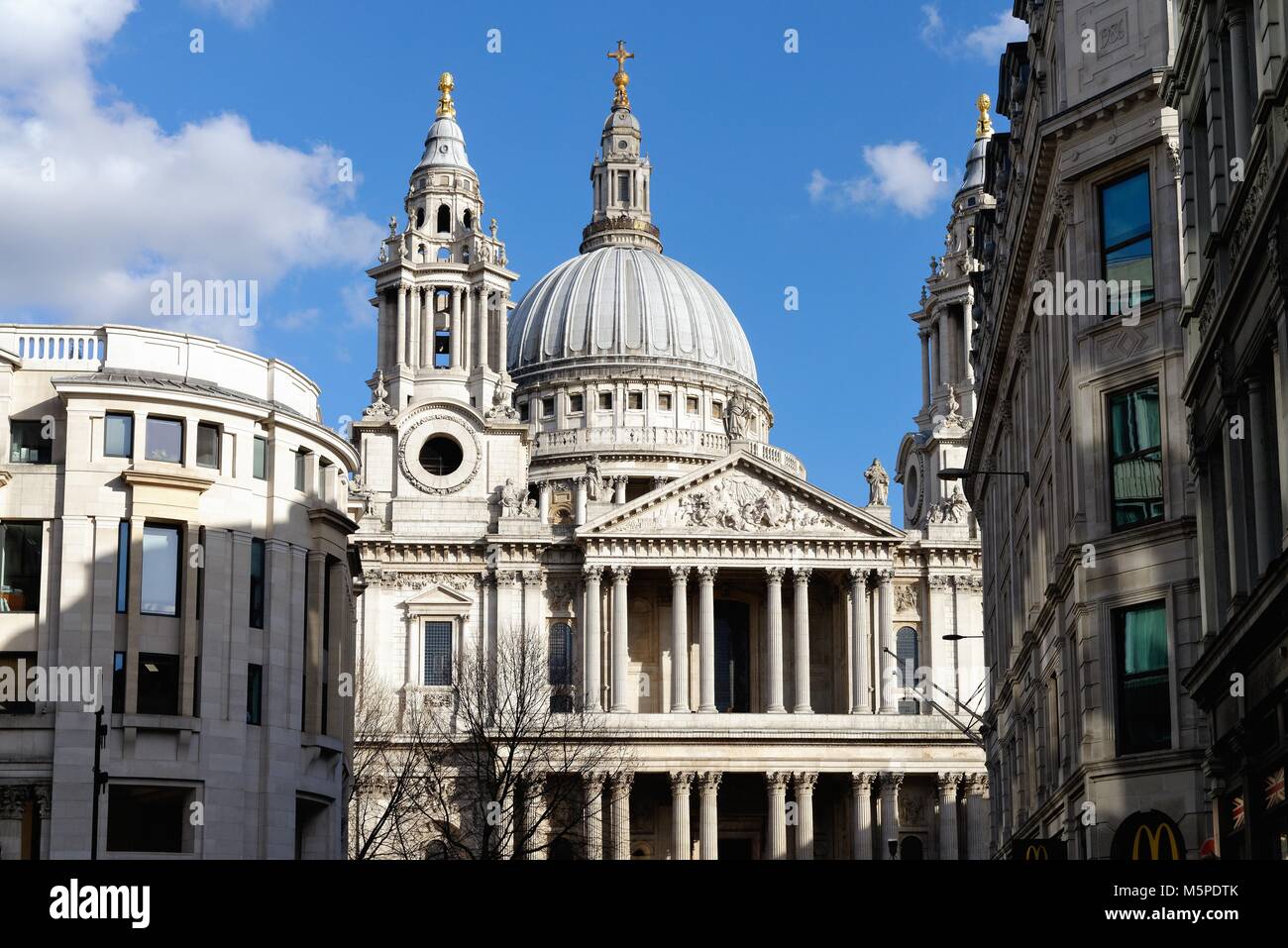 Faccia ovest di St.Pauls Cathedral City di Londra Inghilterra REGNO UNITO Foto Stock