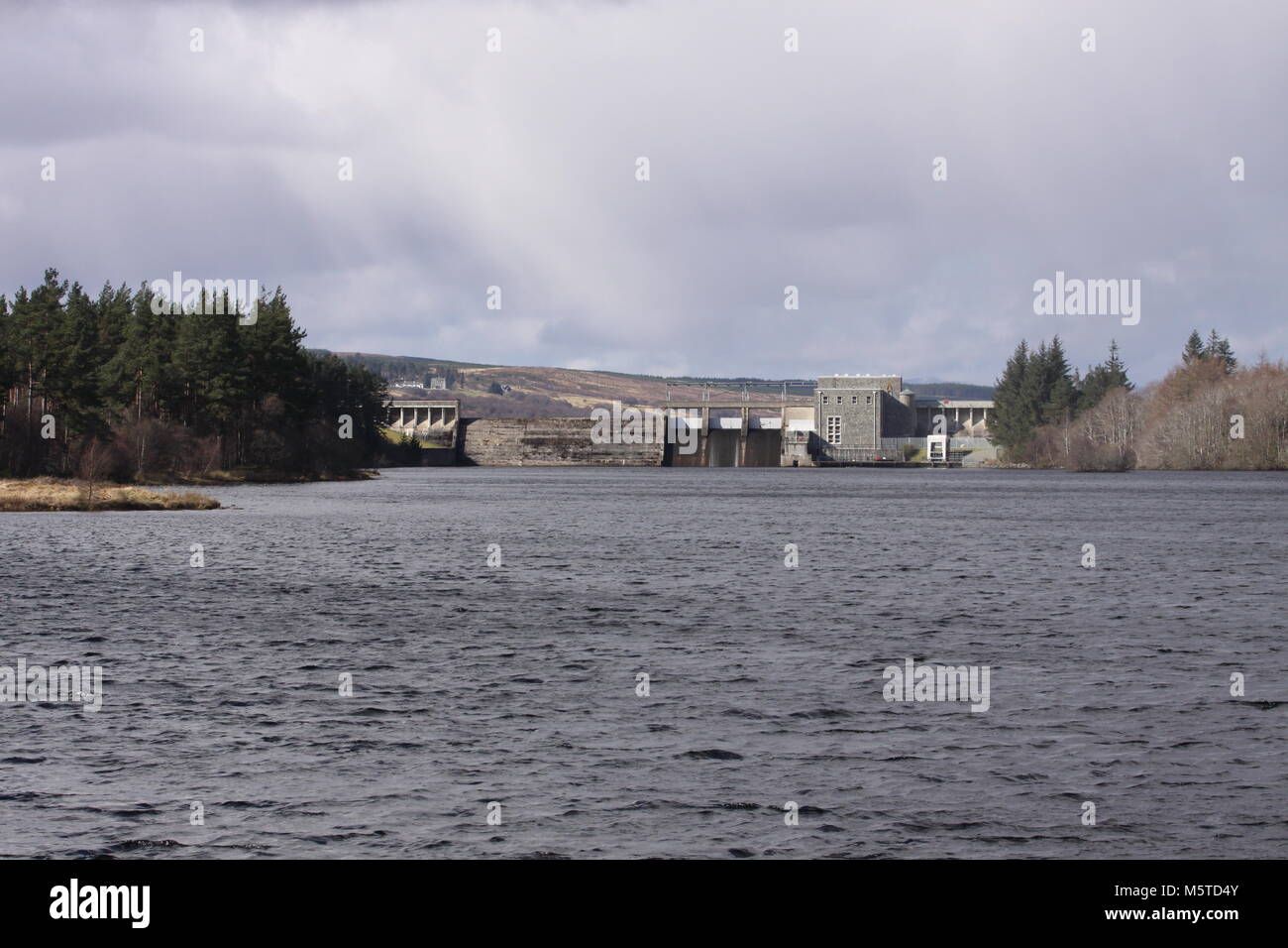 Loch Shin Dam Lairg Scozia Marzo 2012 Foto Stock