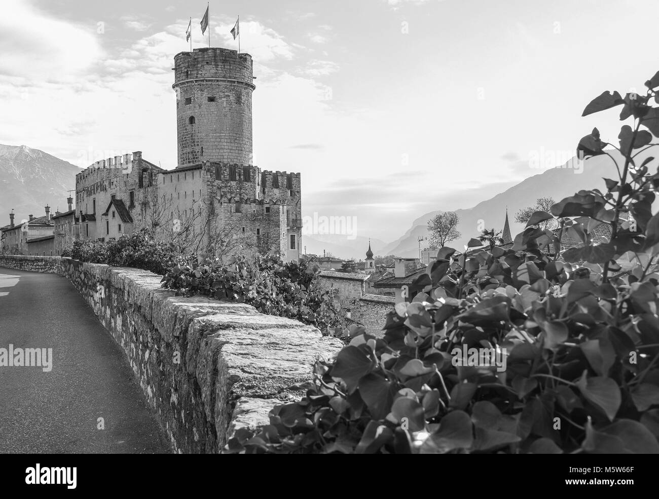 Il Castello del Buonconsiglio nel cuore della città di Trento torri in Trentino Alto Adige, Italia. Il castello è il più importante esempio di secolare Foto Stock