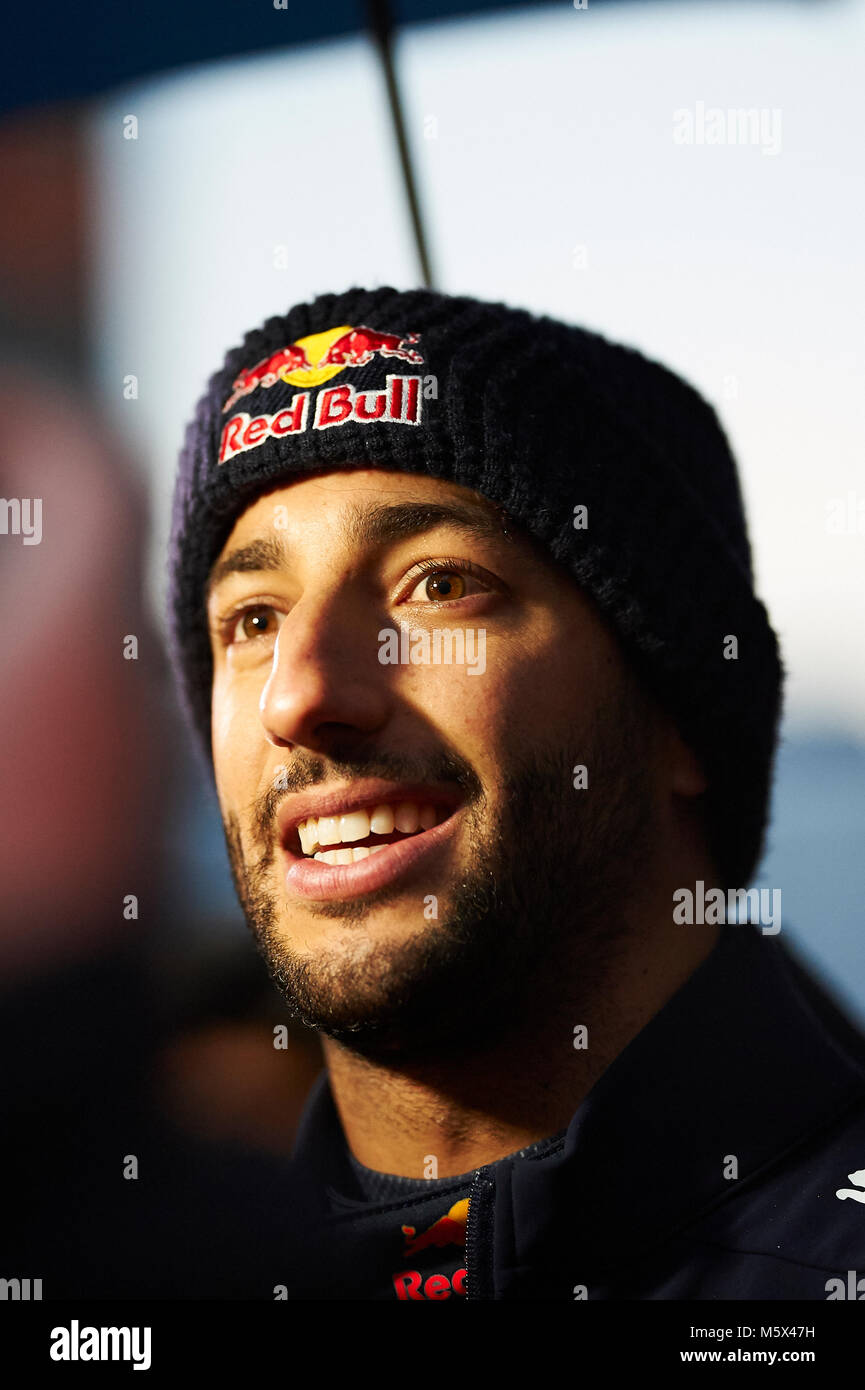 Barcellona, Spagna. Il 26 febbraio, 2018. Daniel Ricciardo alla Aston Martin del Team Red Bull Racing colloqui con la stampa durante la pre stagione di Formula Uno prova. Credito: Pablo Guillen Alamy News Foto Stock