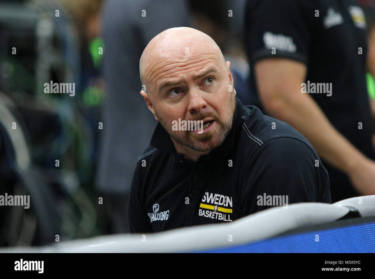 Kiev, Ucraina. Il 26 febbraio 2018. Bosnic Vedran, allenatore della squadra nazionale di Svezia, durante la FIBA World Cup 2019 Qualificazioni europee partita Ucraina v Svezia al Palazzo dello Sport di Kiev. Credito: Oleksandr Prykhodko/Alamy Live News Foto Stock