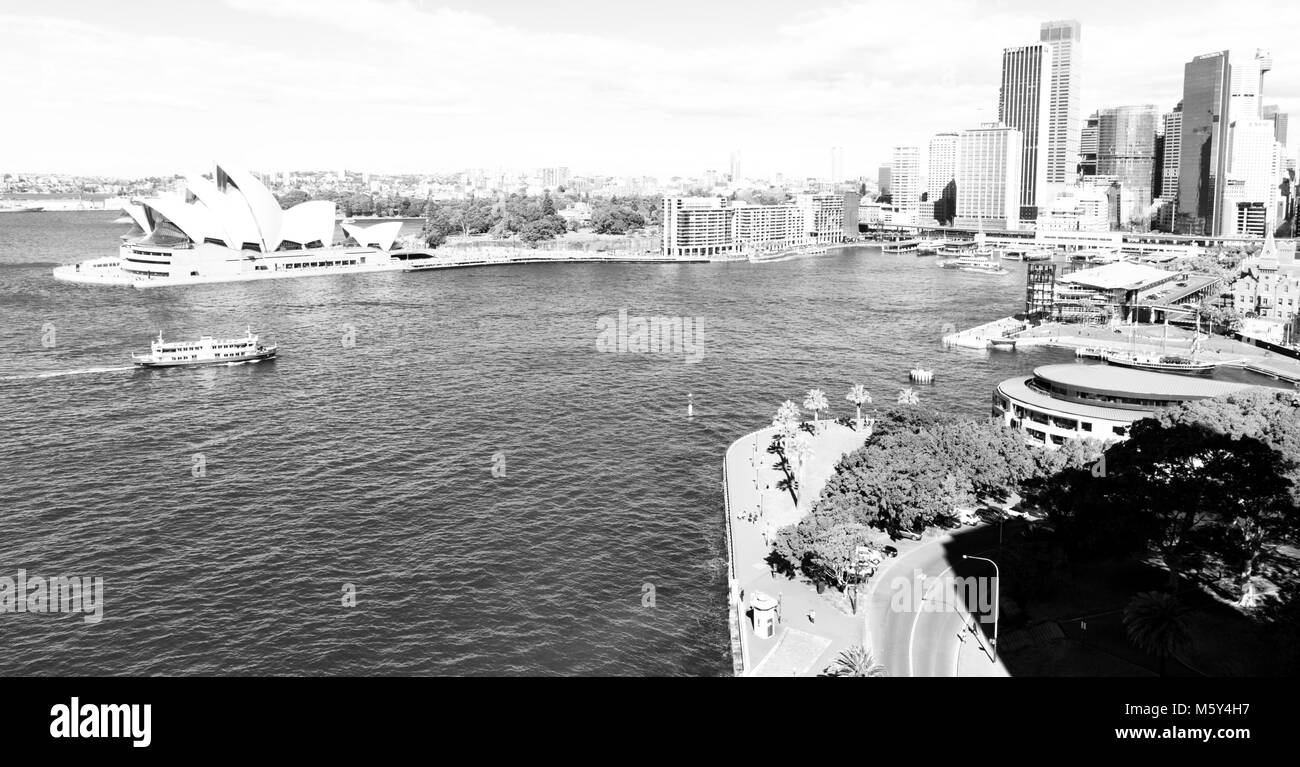 In Australia Sydney Opera House e la baia e lo skyline della città Foto Stock