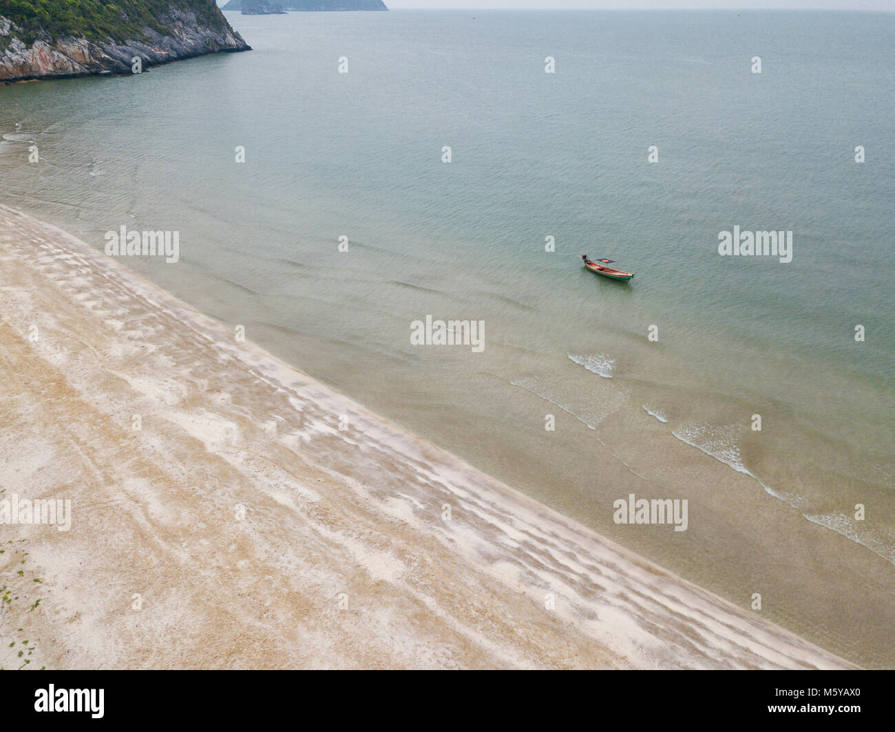 A Som Roi Yod beach, Som Roi Yod National Park, Prachuap Khiri-Khan provincia, nel sud della Thailandia Foto Stock