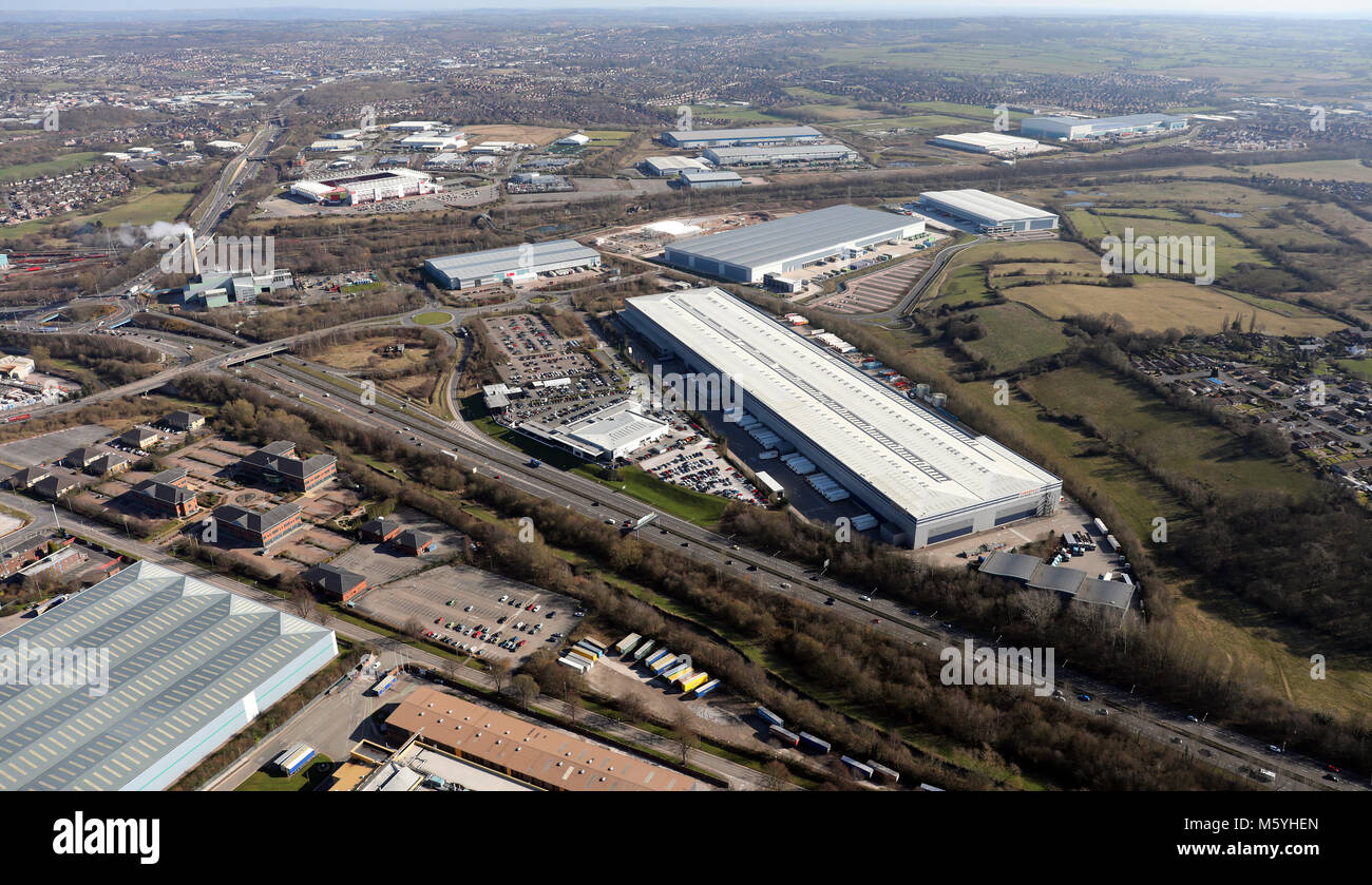 Vista aerea delle unità industriali e fabbriche in Stoke on Trent, Staffordshire, Regno Unito Foto Stock