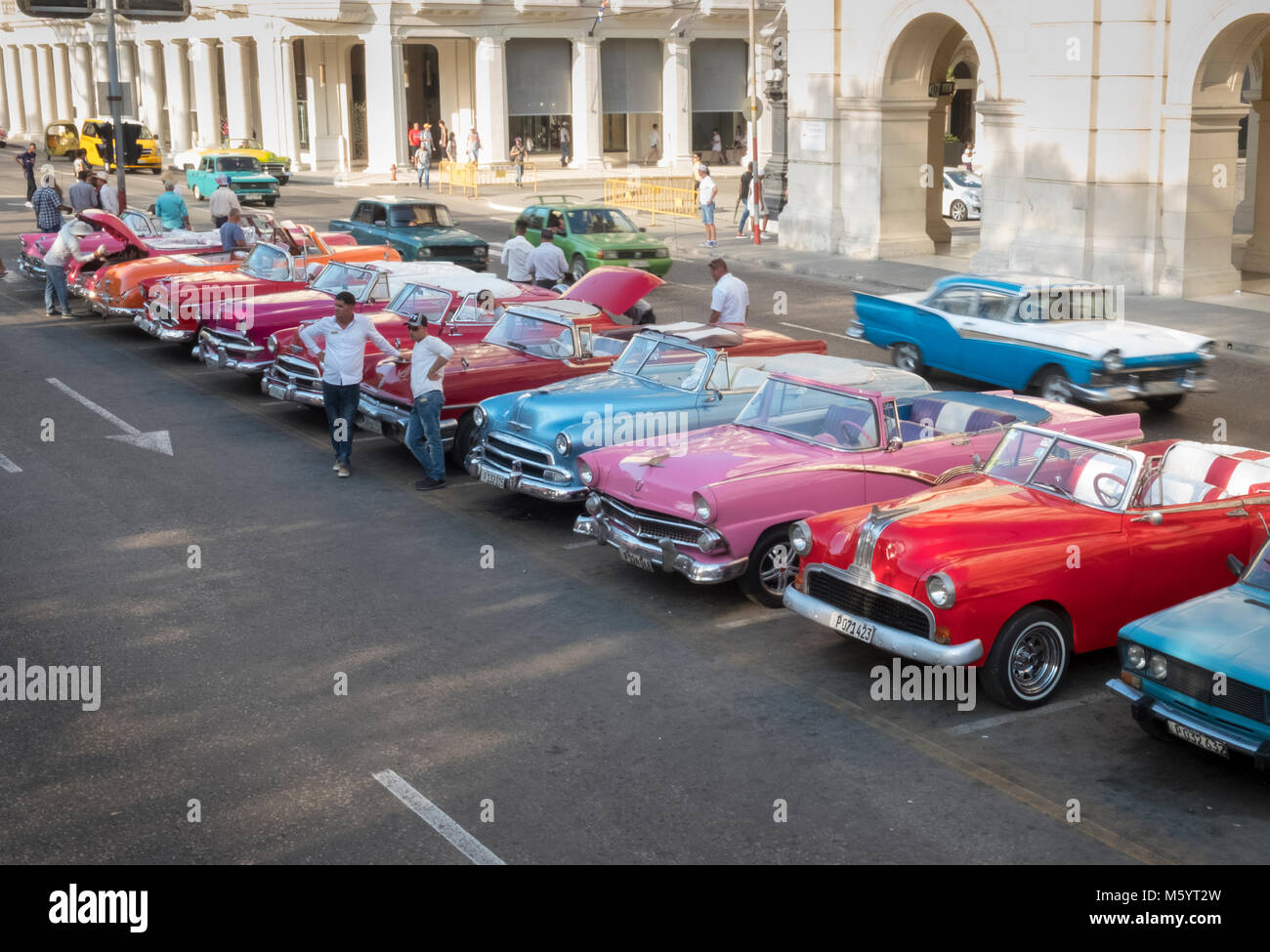 Auto d'epoca in Havana, Cuba Foto Stock