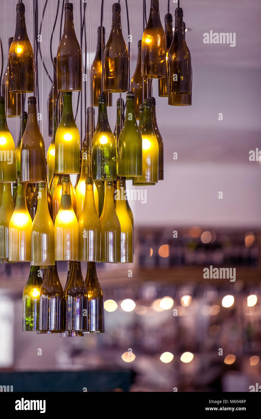 Apparecchi di illuminazione in interni moderni. Foto Stock