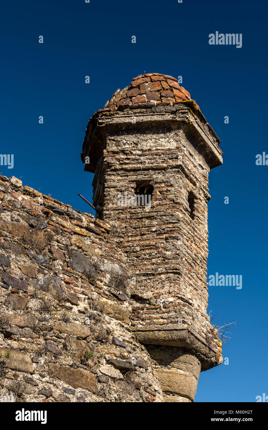 Merli del castello, Castelo de Vide, regione Alentejo, Portogallo Foto Stock