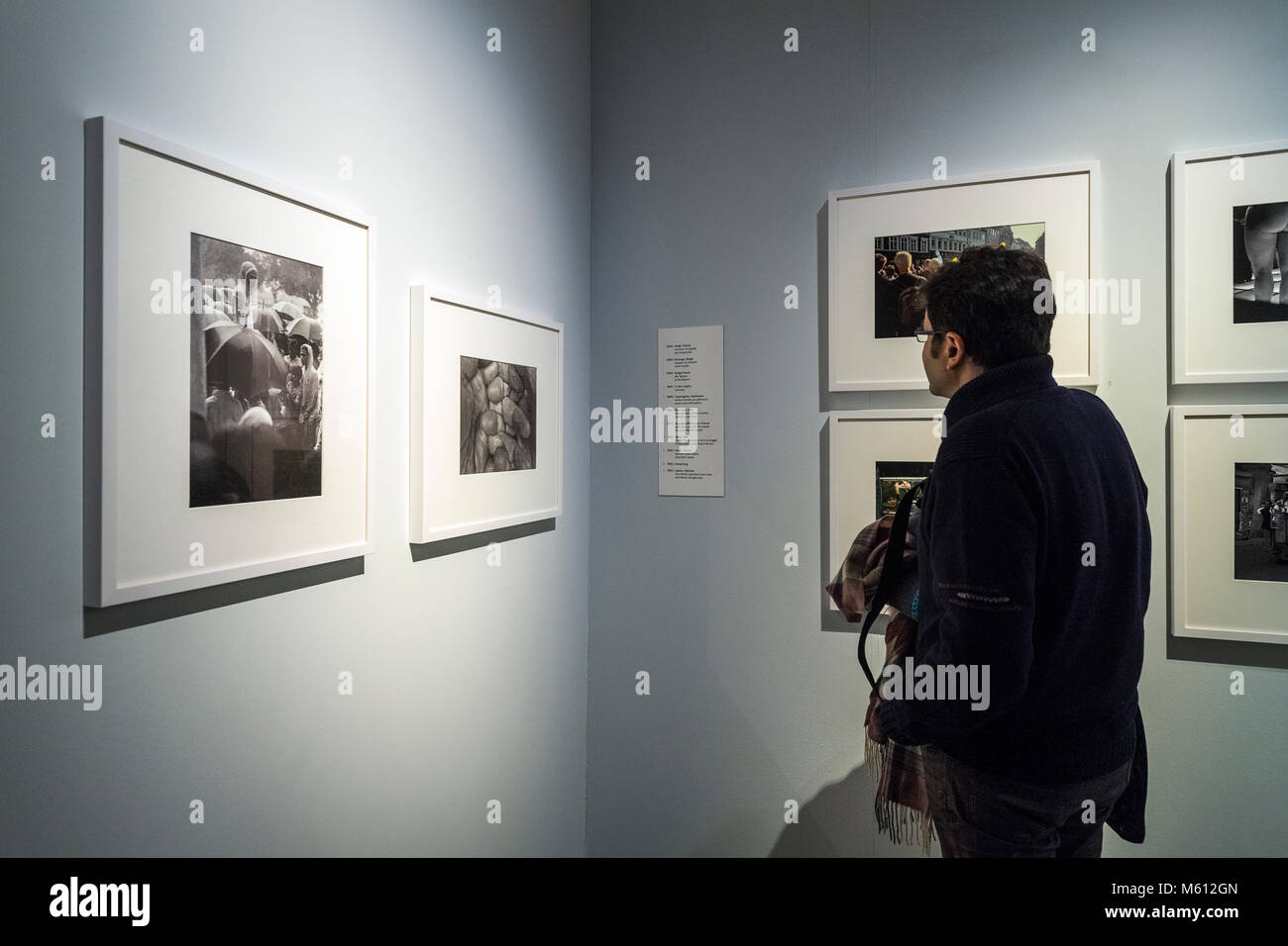 Italia Torino Palazzo Chiablese 27 Febbraio 2018 - inaugurazione della mostra con 250 immagini creato da Frank Horvat, insieme con una trentina di altre immagini prese dalla sua collezione privata. La mostra dal 28 febbraio al 20 maggio nel Chiablese Halls - illustra il cammino compiuto dal grande fotografo attraverso l evoluzione del linguaggio fotografico e delle sue tecniche. Foto Stock Italia Torino Palazzo Chiablese 27 Febbraio 2018 - inaugurazione della mostra con 250 immagini creato da Frank Horvat, insieme con una trentina di altre immagini prese dalla sua collezione privata. La mostra dal 28 febbraio al 20 maggio nel Chiablese Halls - illustra il cammino compiuto dal grande fotografo attraverso l evoluzione del linguaggio fotografico e delle sue tecniche. Foto Stock