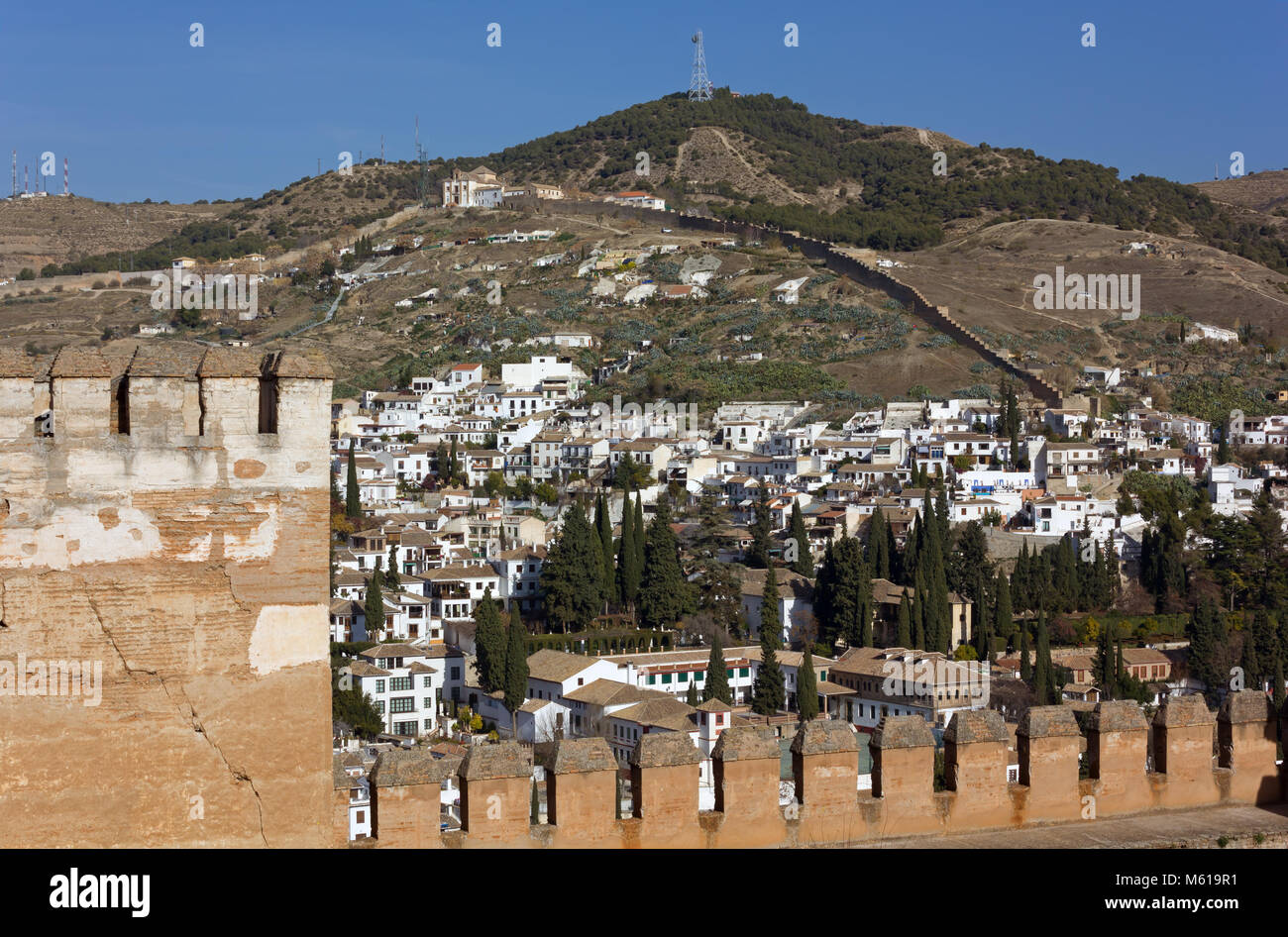 Vista del centro storico quartiere Albaicin da Alhambra di Granada, Spagna Foto Stock