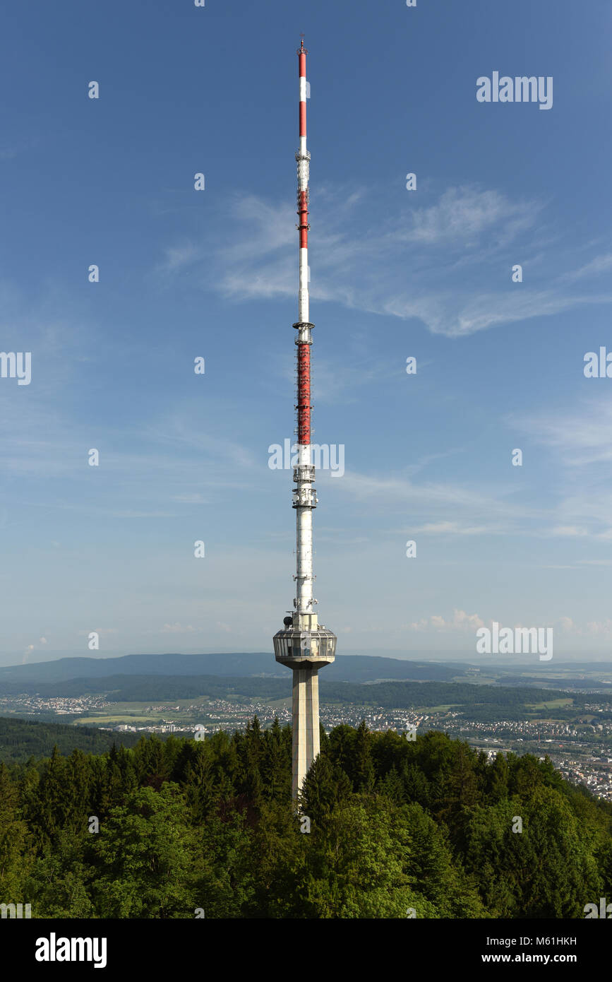 Uetliberg TV Tower di Zurigo, Svizzera. Foto Stock