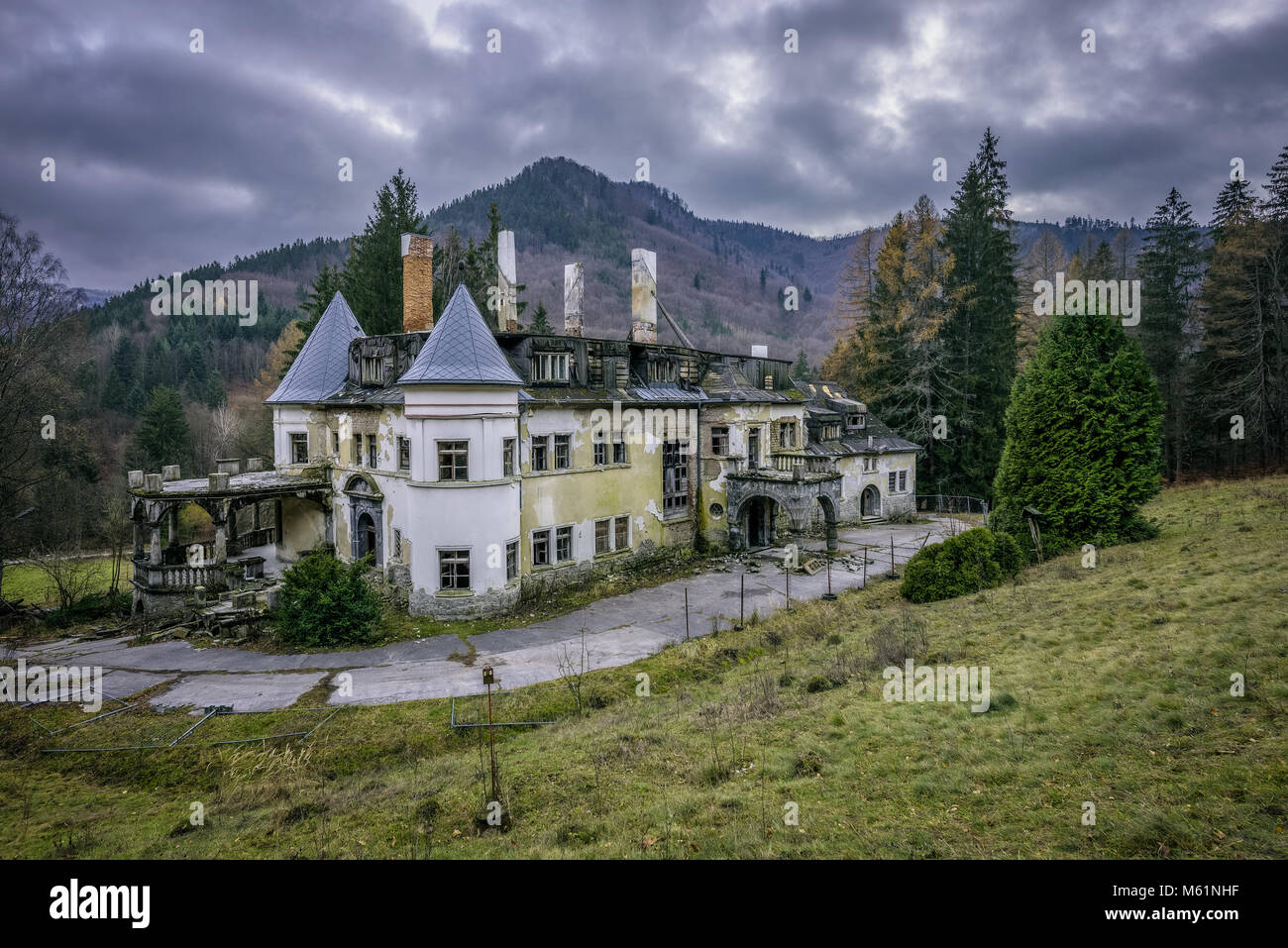 Abbandonato health spa resort in Slovacchia Foto Stock