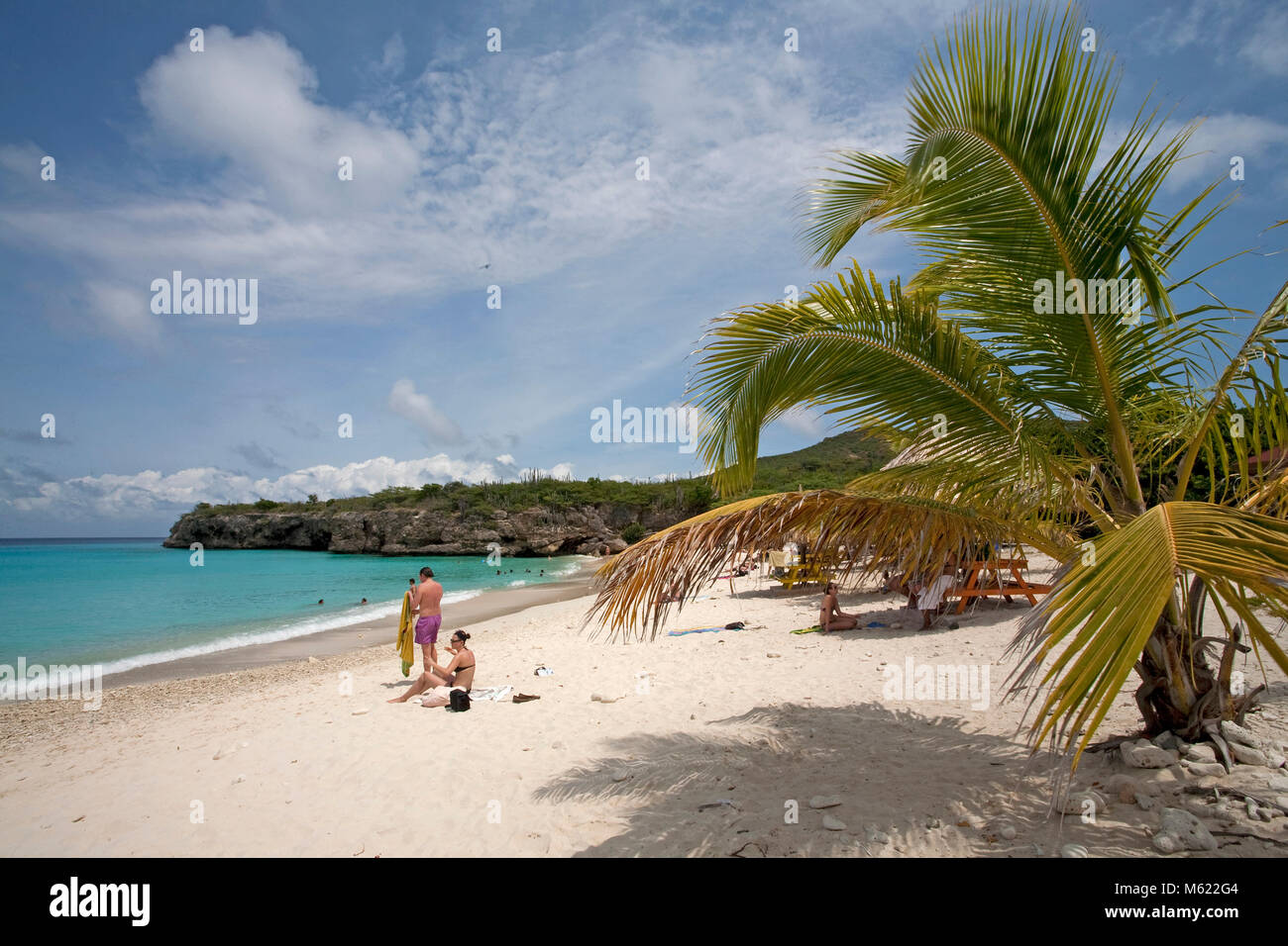 I turisti alla famosa spiaggia di 'Grote Knip', Curacao, Antille olandesi, Caraibi, Mar dei Caraibi Foto Stock