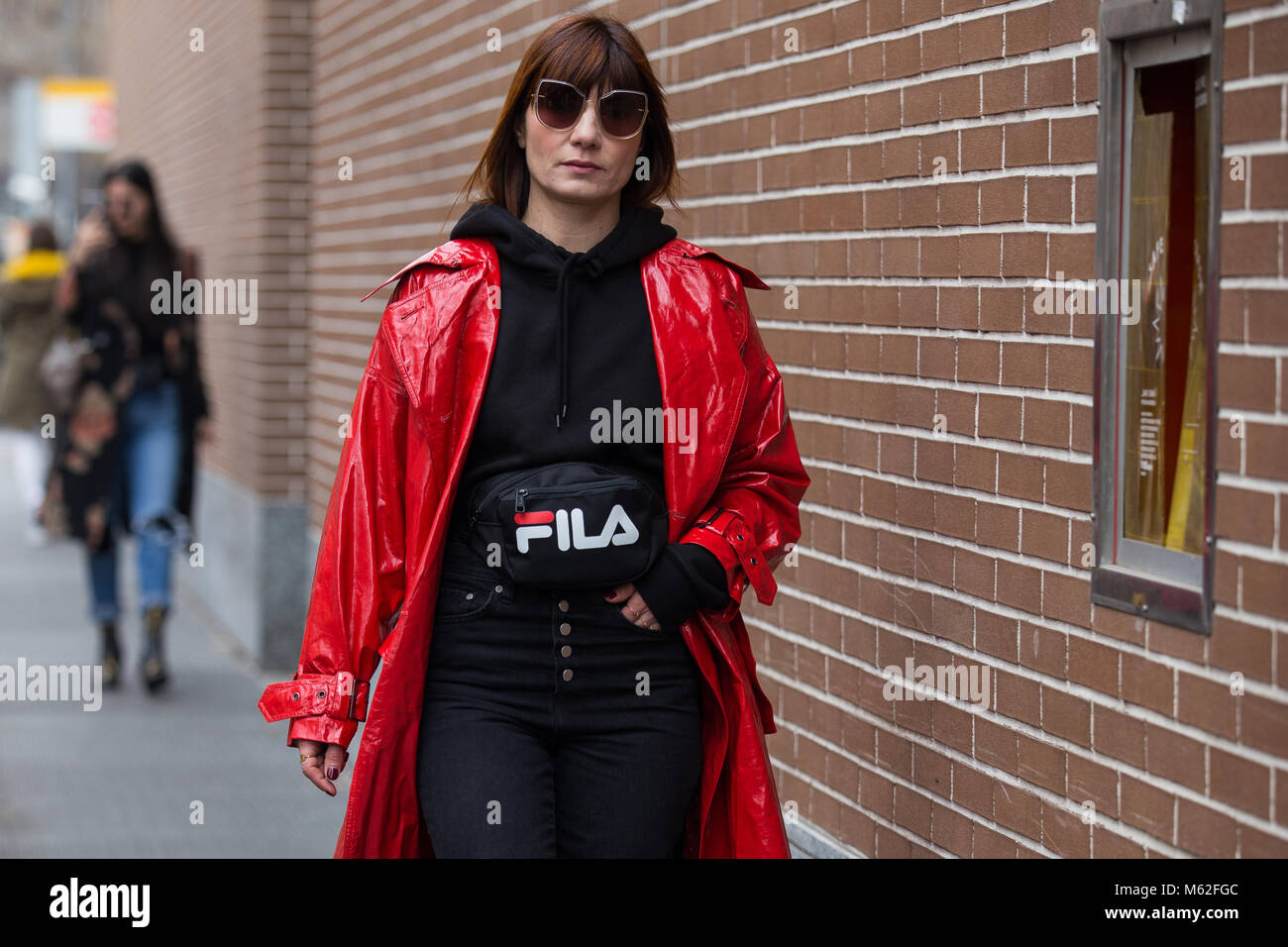 La Fashion Week di Milano FW18 Street Style, Day 2, 22 Febbraio 2018 Foto Stock