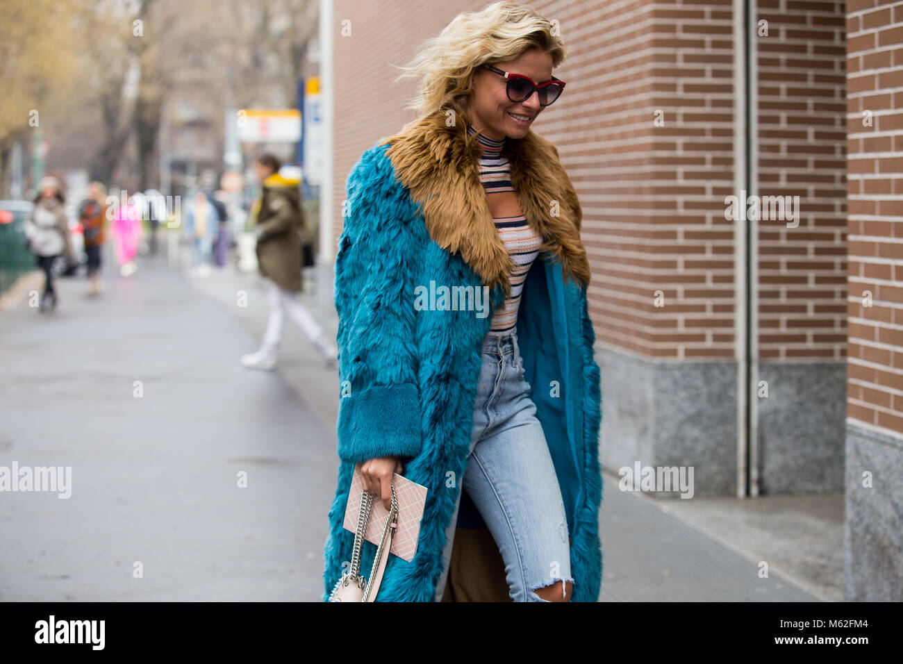 La Fashion Week di Milano FW18 Street Style, Day 2, 22 Febbraio 2018 Foto Stock